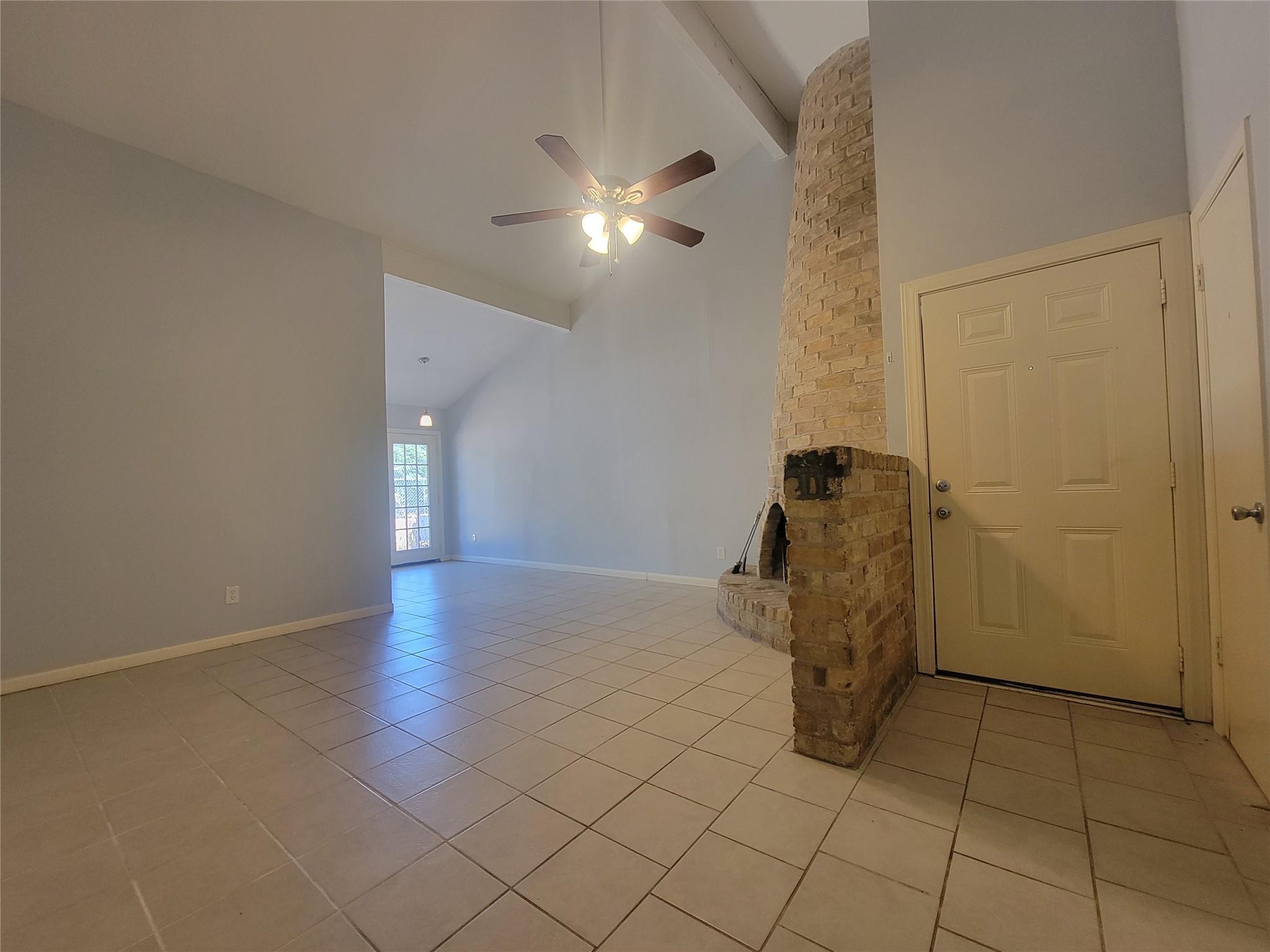 1304 GLENDA Dr # B, Round Rock, TX 78681