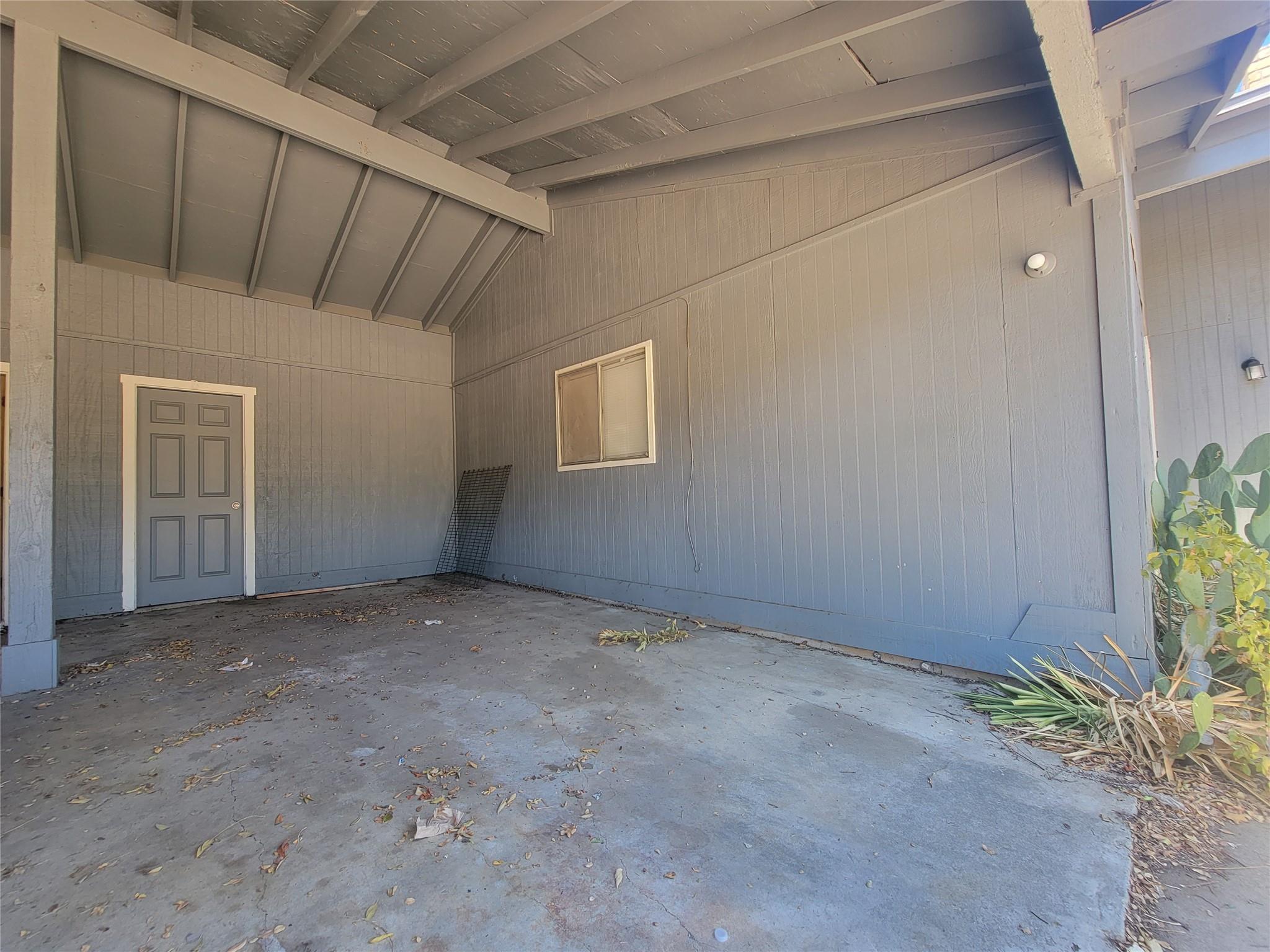 1304 GLENDA Dr # B, Round Rock, TX 78681