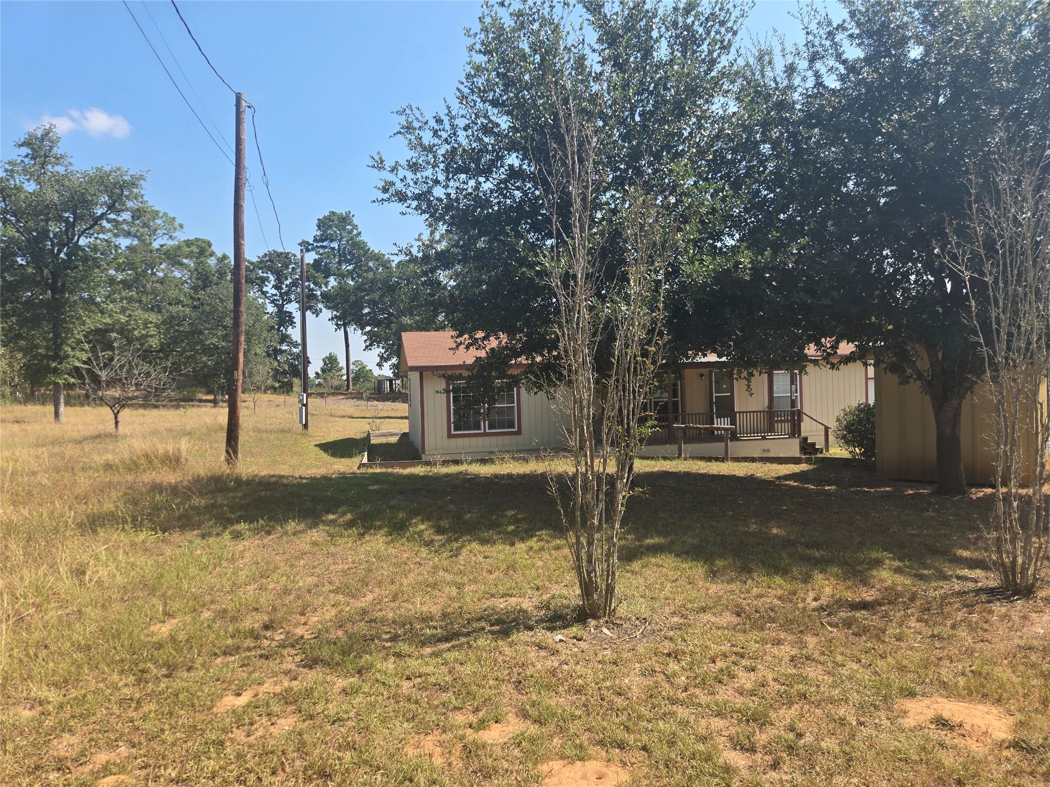 105 Boren Ln, Bastrop, TX 78602