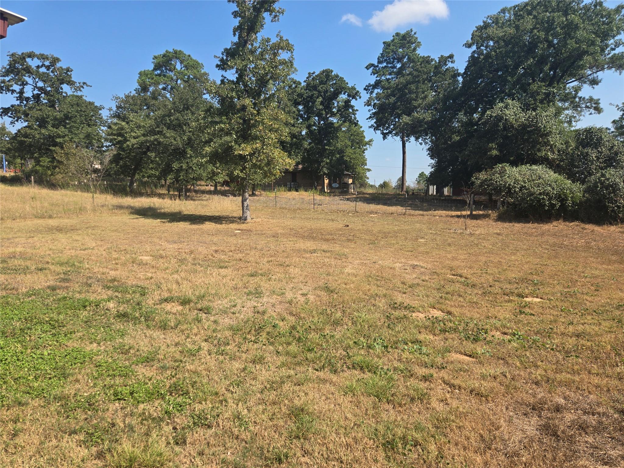 105 Boren Ln, Bastrop, TX 78602