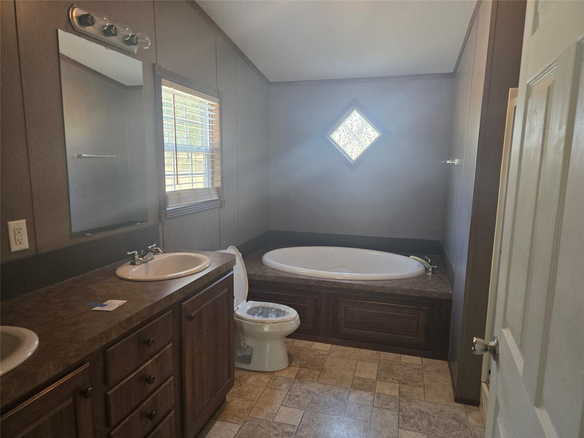 105 Boren Ln, Bastrop, TX 78602