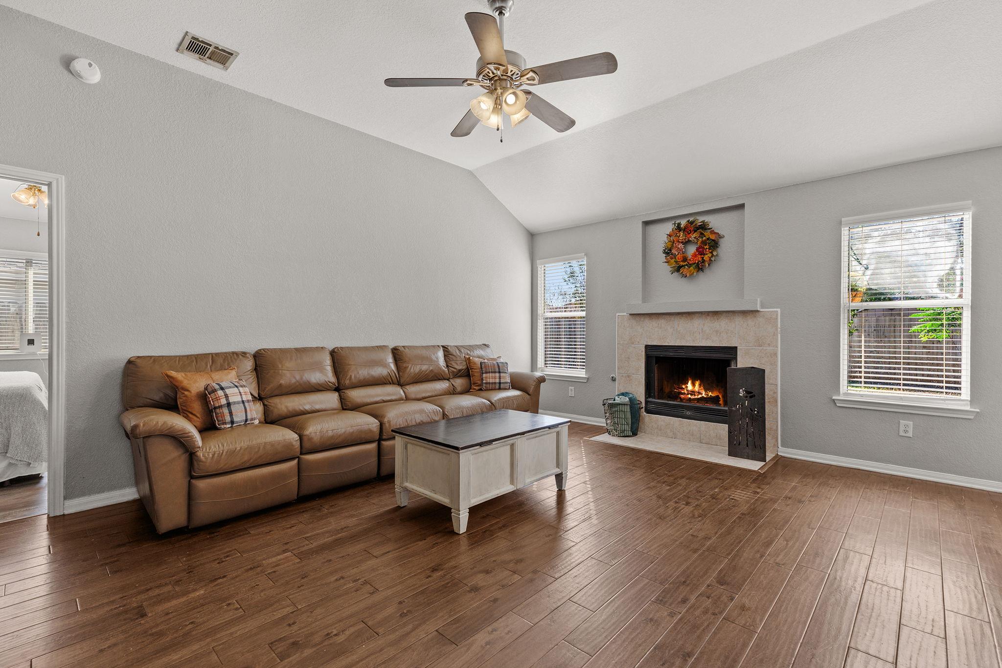 407 Katy Xing, Georgetown, TX 78626