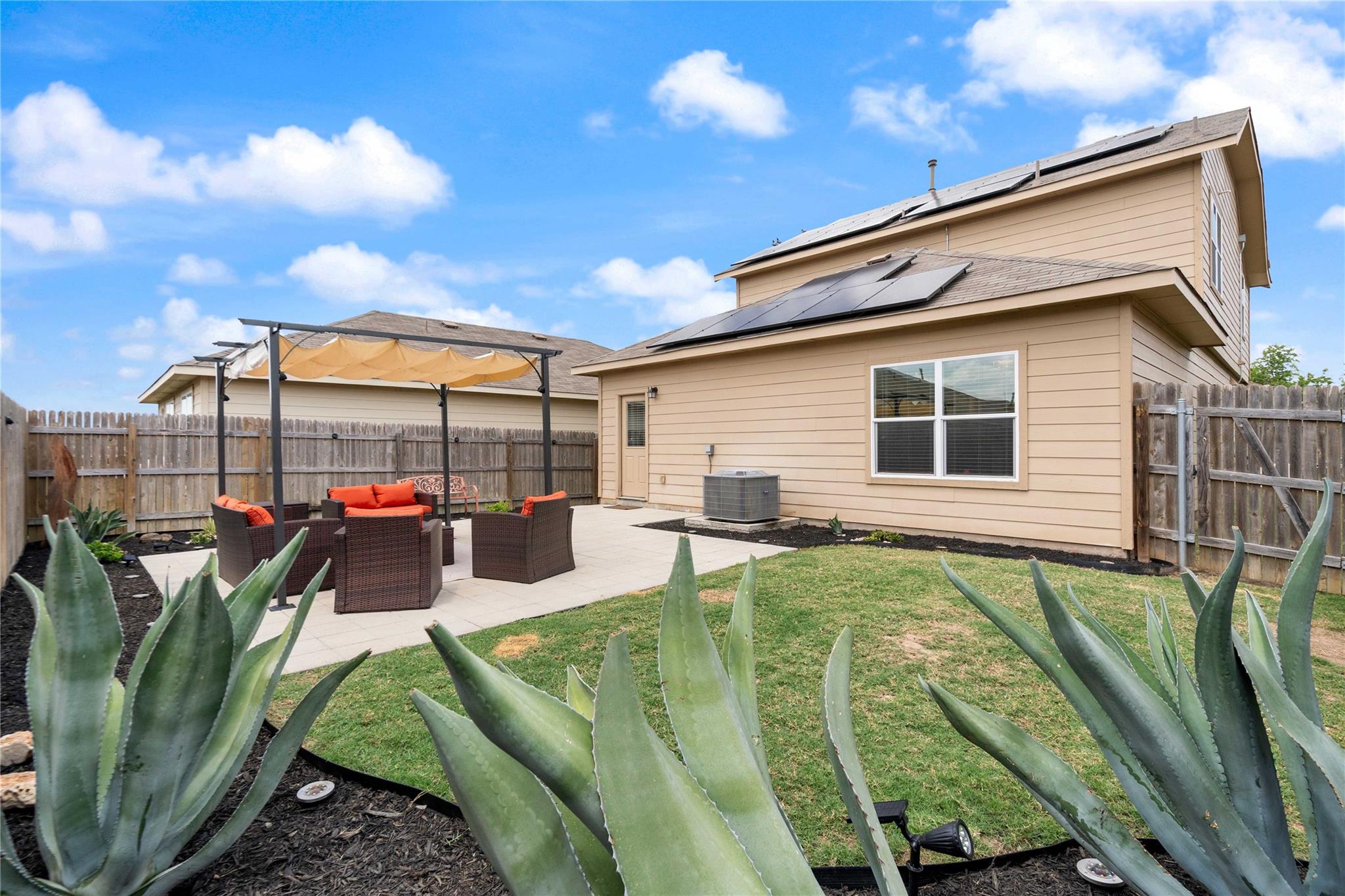 3213 Tilmon Ln, Austin, TX 78725