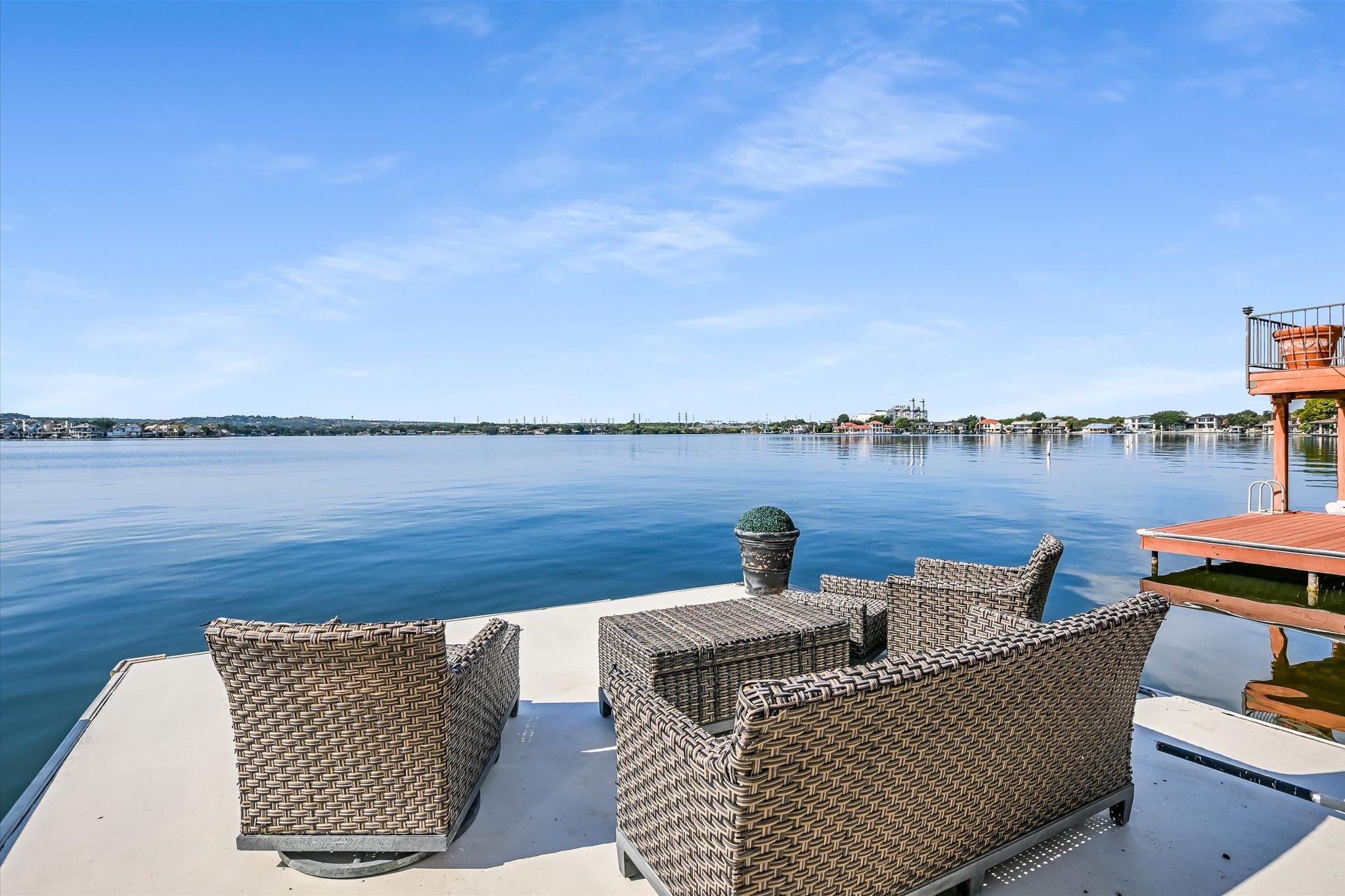 509 Lighthouse Dr, Horseshoe Bay, TX 78657