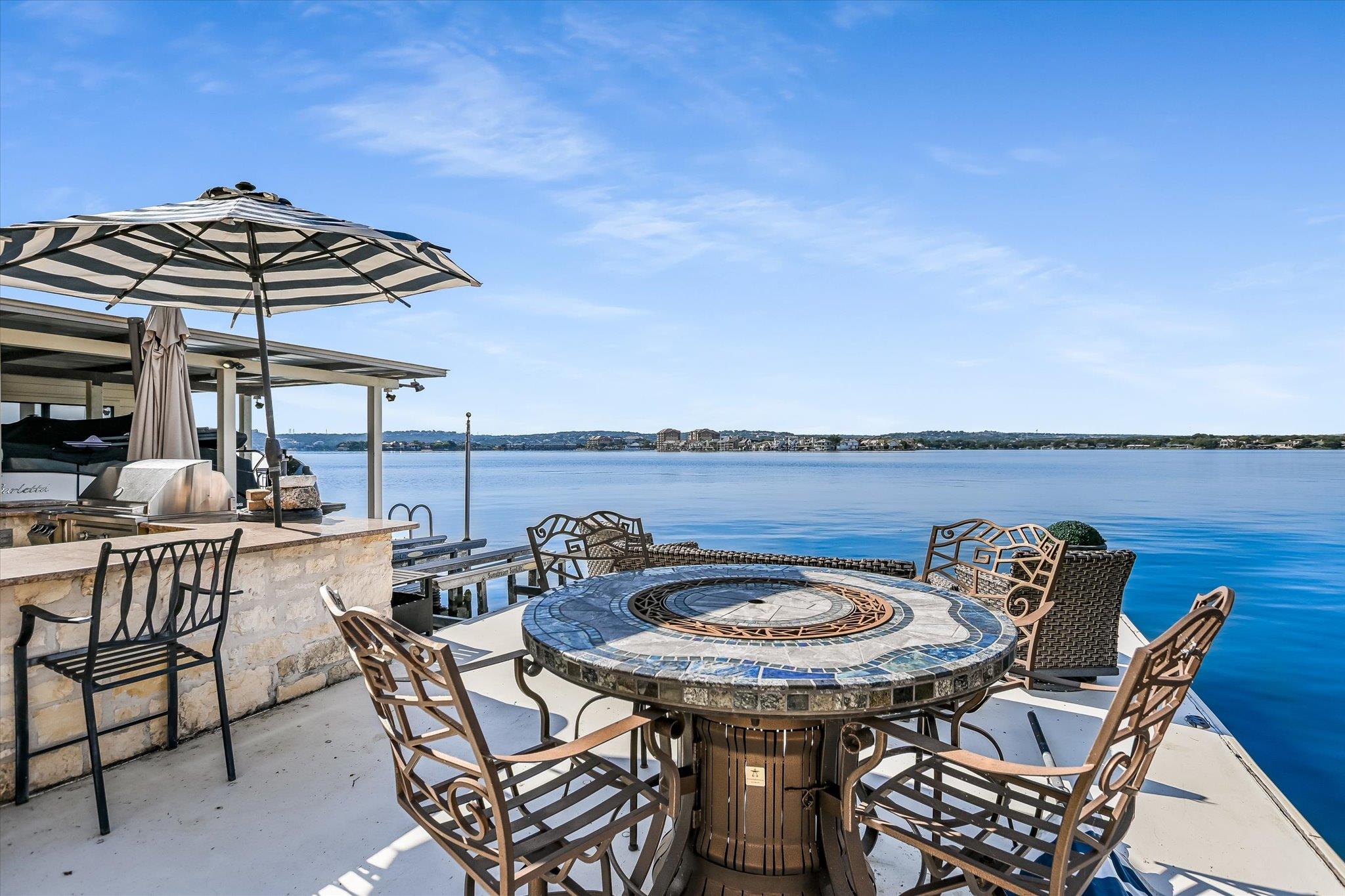 509 Lighthouse Dr, Horseshoe Bay, TX 78657