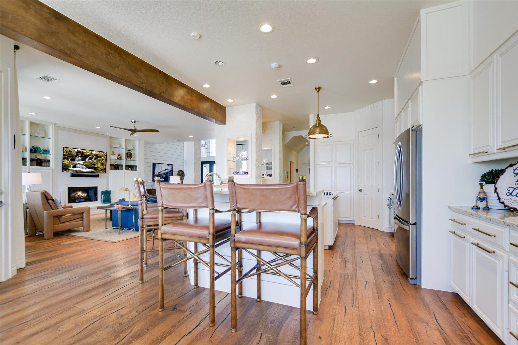 509 Lighthouse Dr, Horseshoe Bay, TX 78657