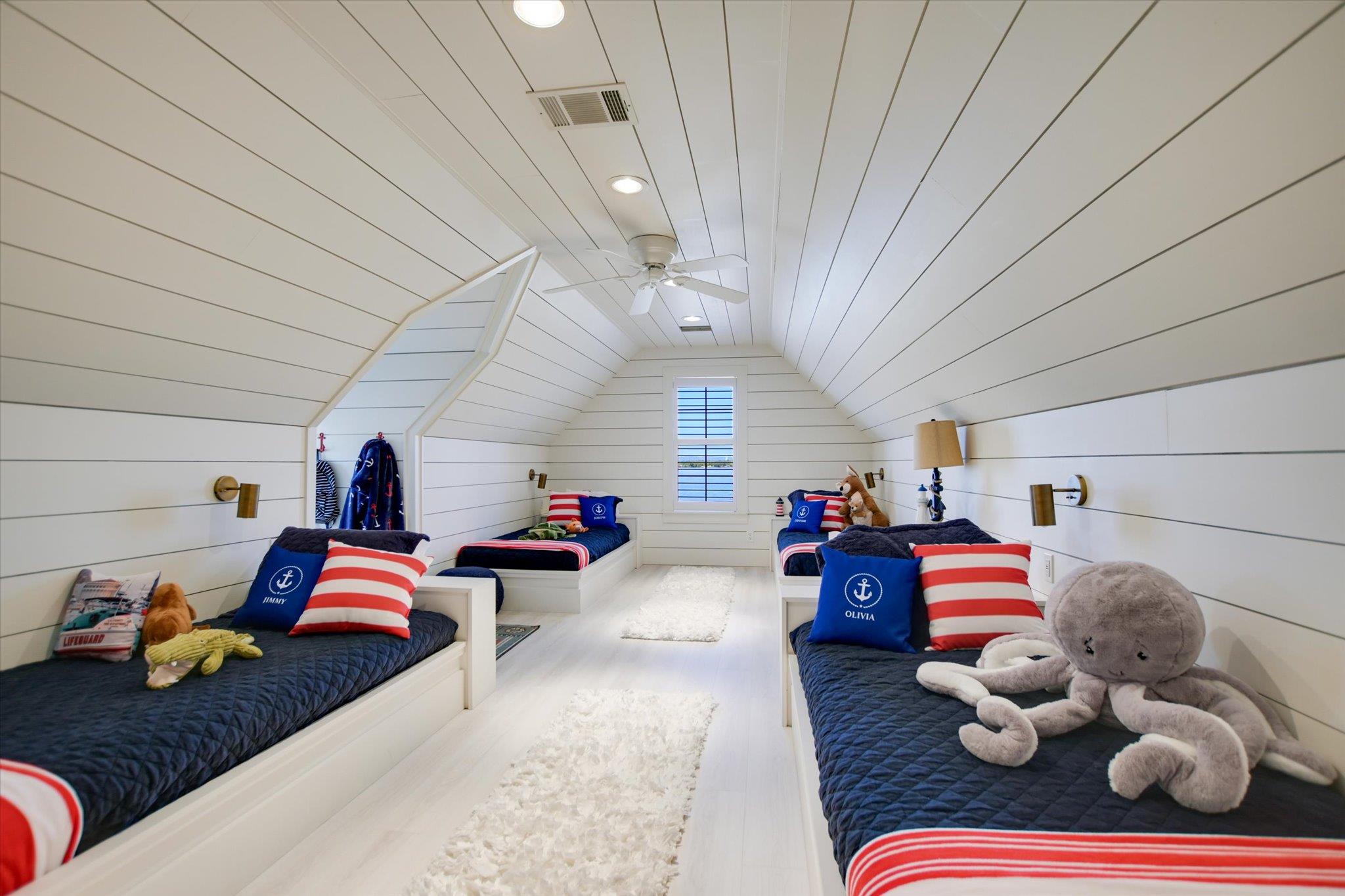 509 Lighthouse Dr, Horseshoe Bay, TX 78657