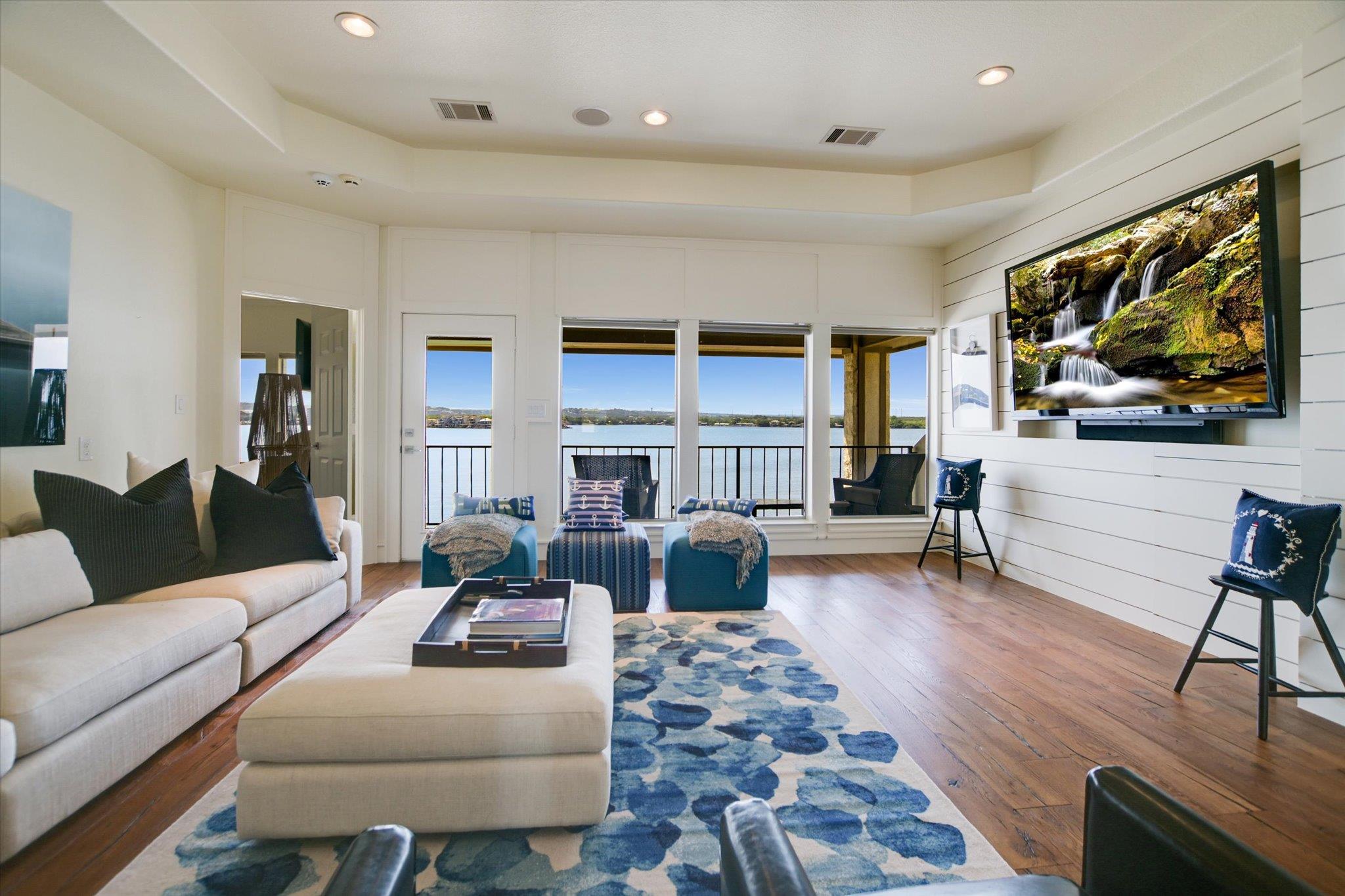 509 Lighthouse Dr, Horseshoe Bay, TX 78657