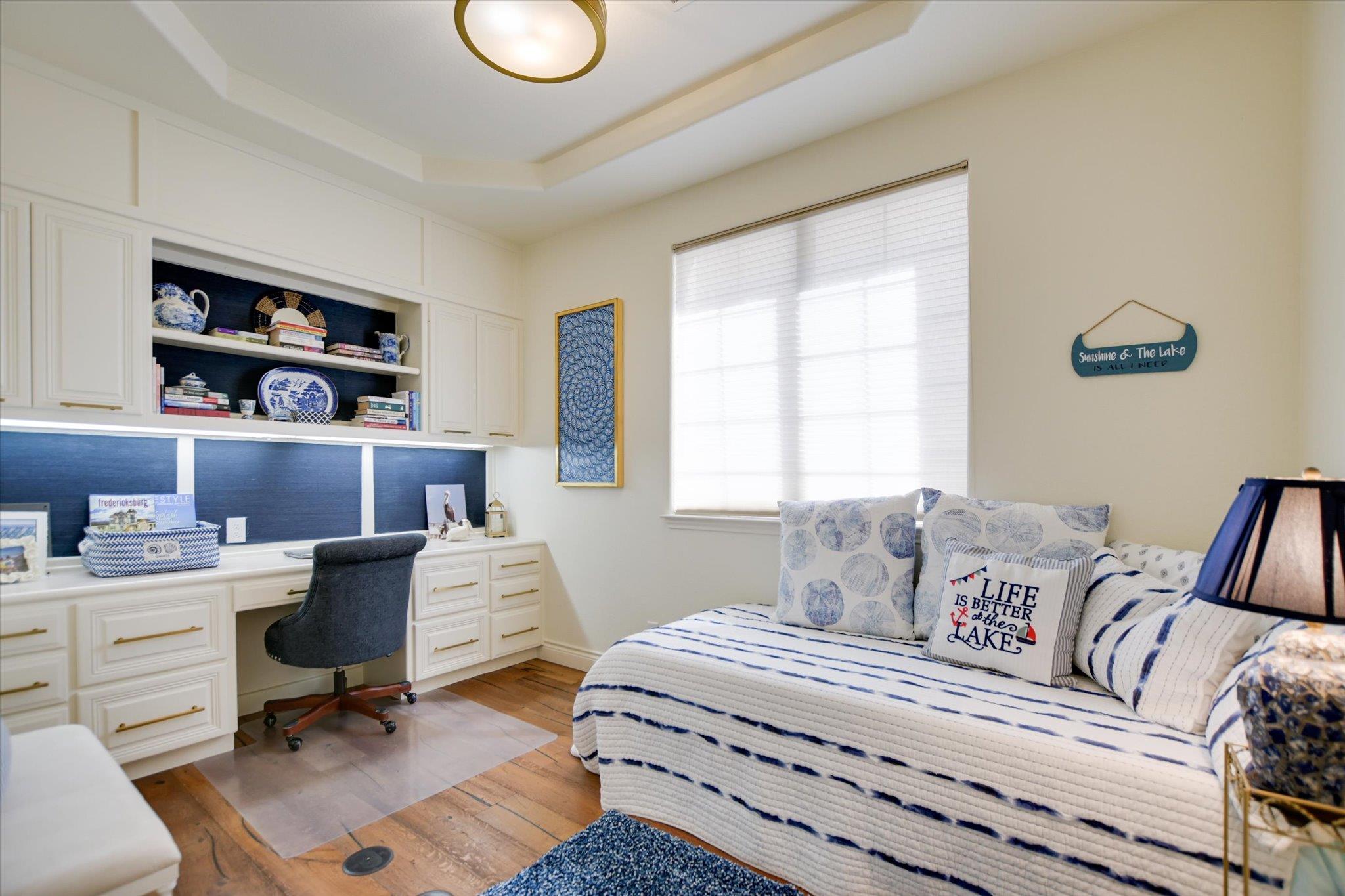 509 Lighthouse Dr, Horseshoe Bay, TX 78657