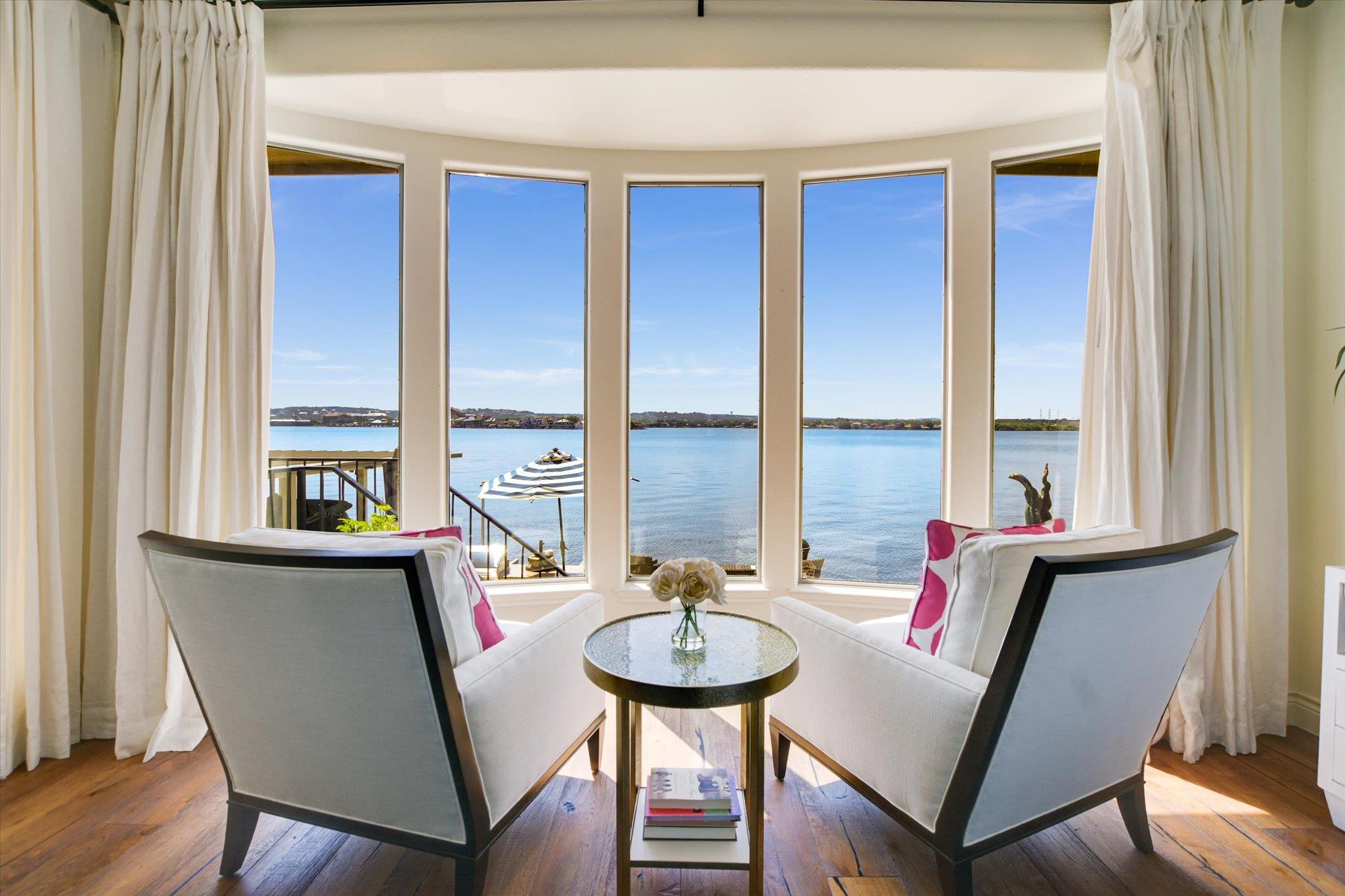 509 Lighthouse Dr, Horseshoe Bay, TX 78657