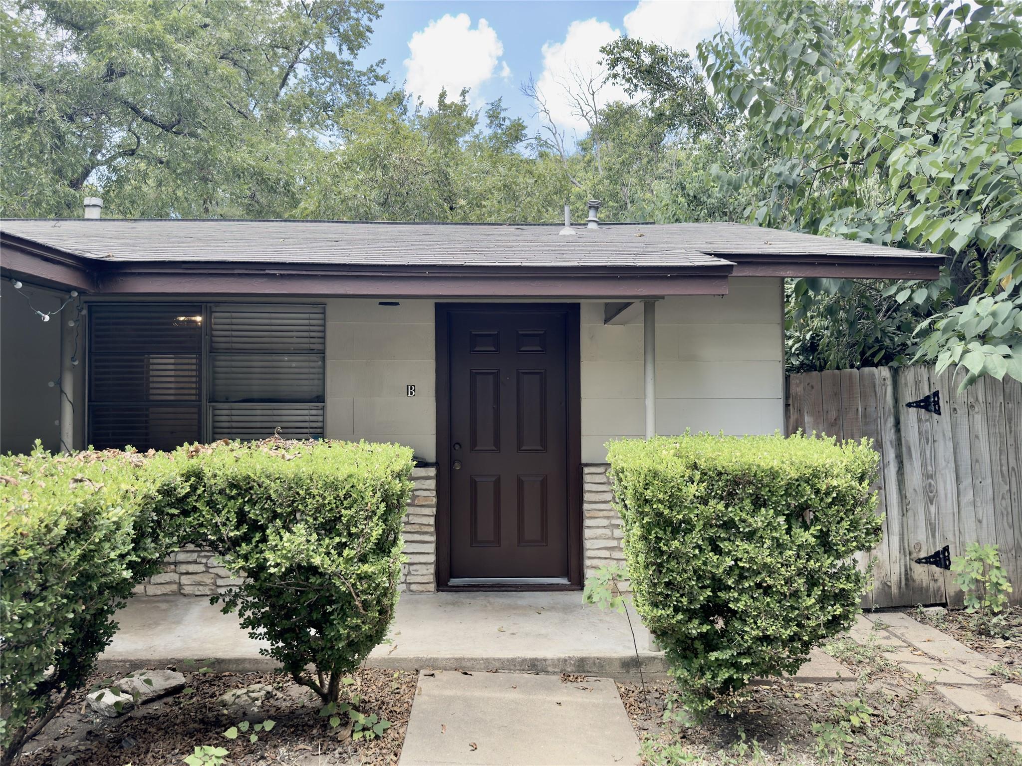 4708 Red River St # B, Austin, TX 78751