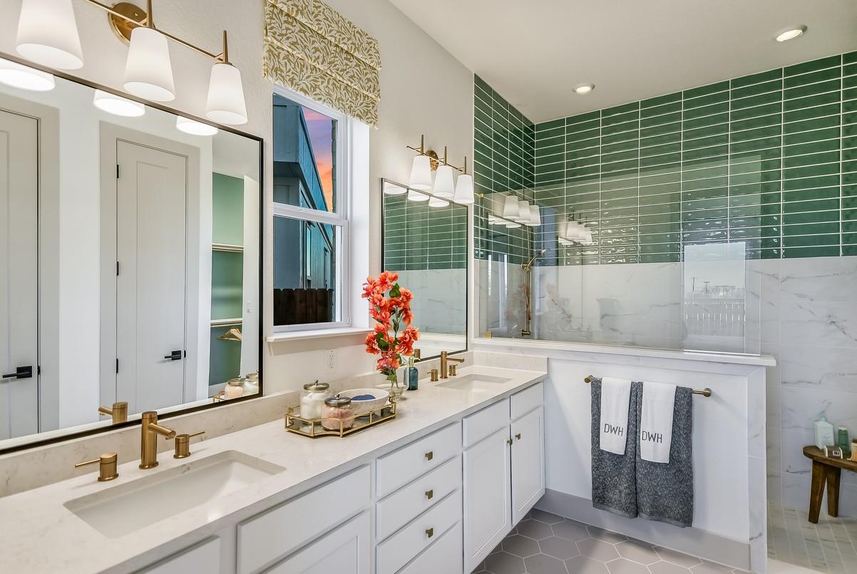 1321 South Brook Dr, Leander, TX 78641