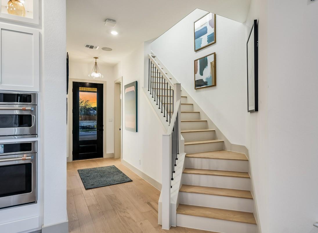 1321 South Brook Dr, Leander, TX 78641