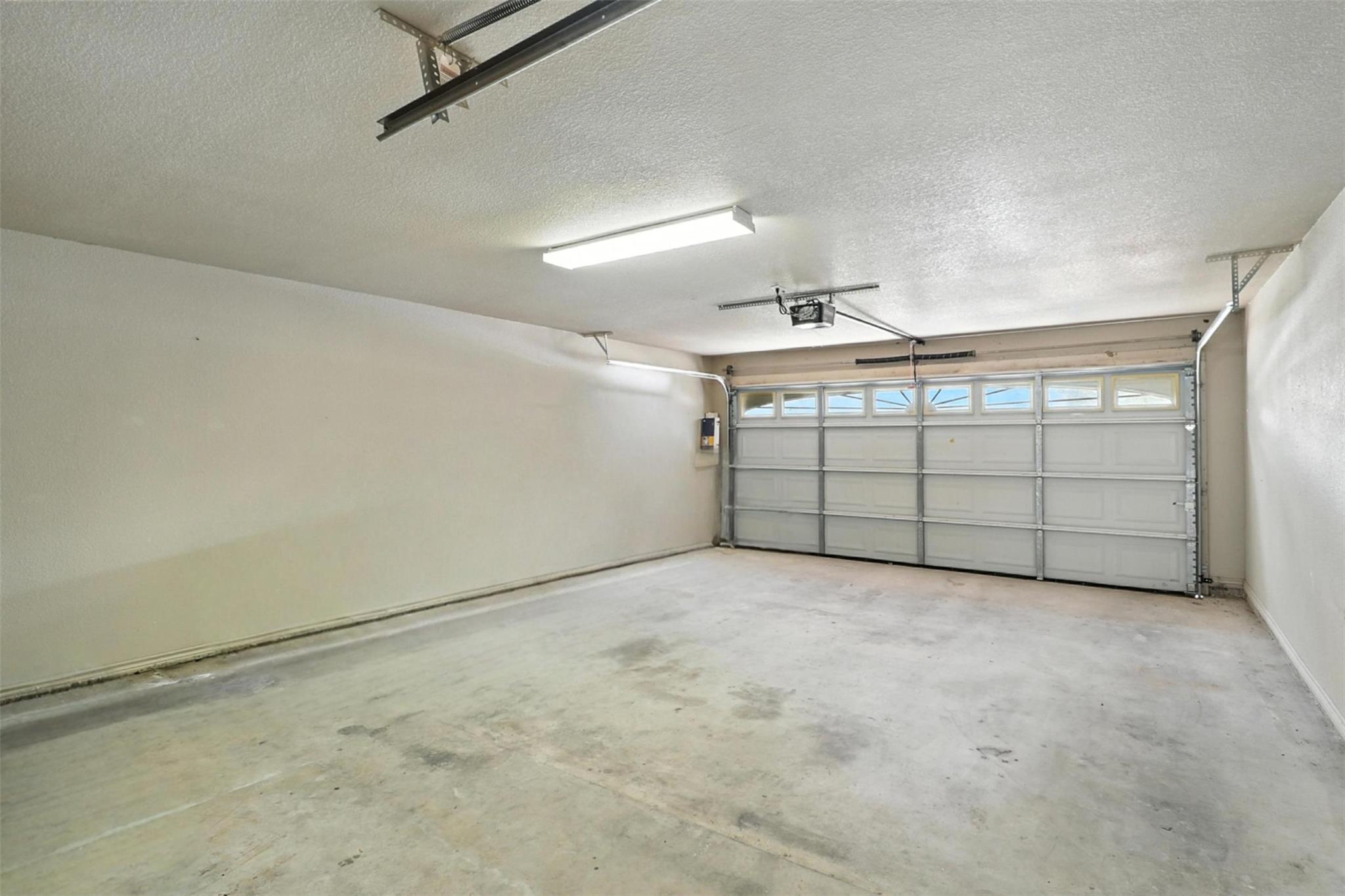 304 Fox Crossing, Burnet, TX 78611