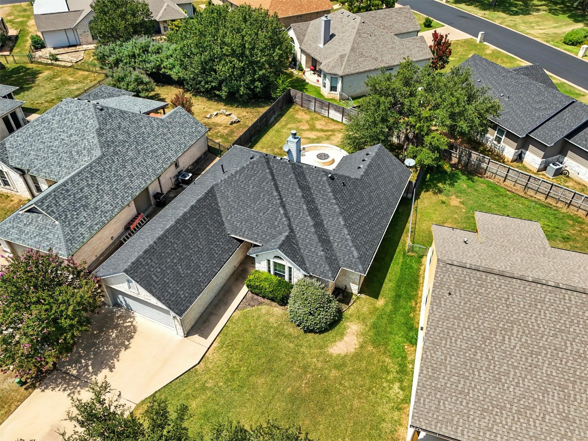 304 Fox Crossing, Burnet, TX 78611