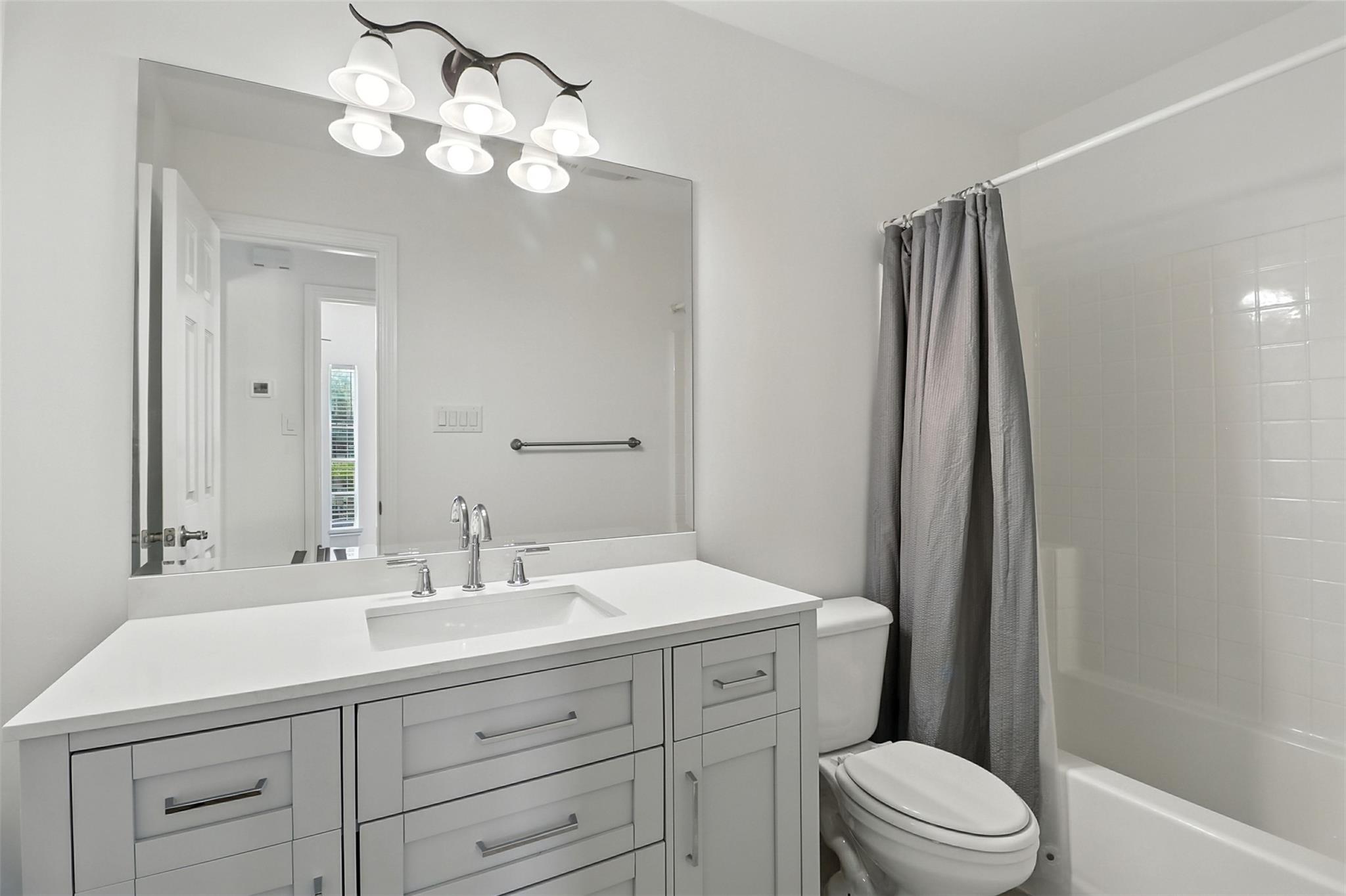 304 Fox Crossing, Burnet, TX 78611