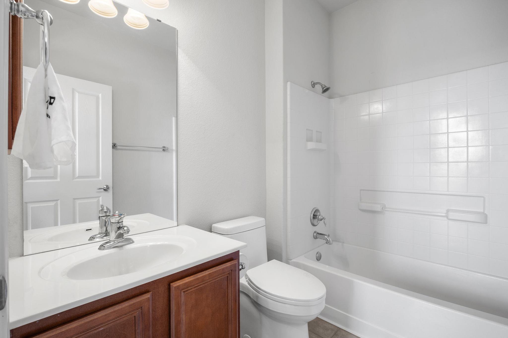 201 Limestone Shoals Ct, Georgetown, TX 78633