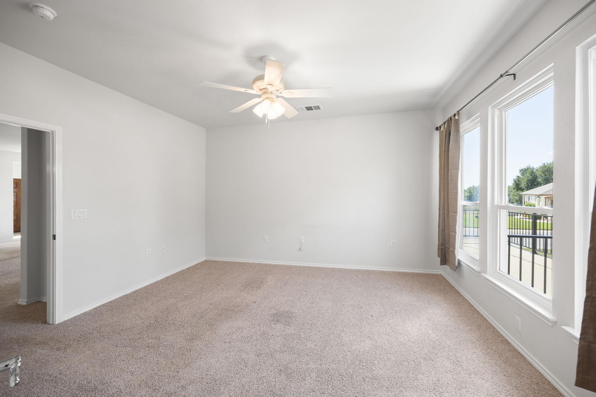 201 Limestone Shoals Ct, Georgetown, TX 78633