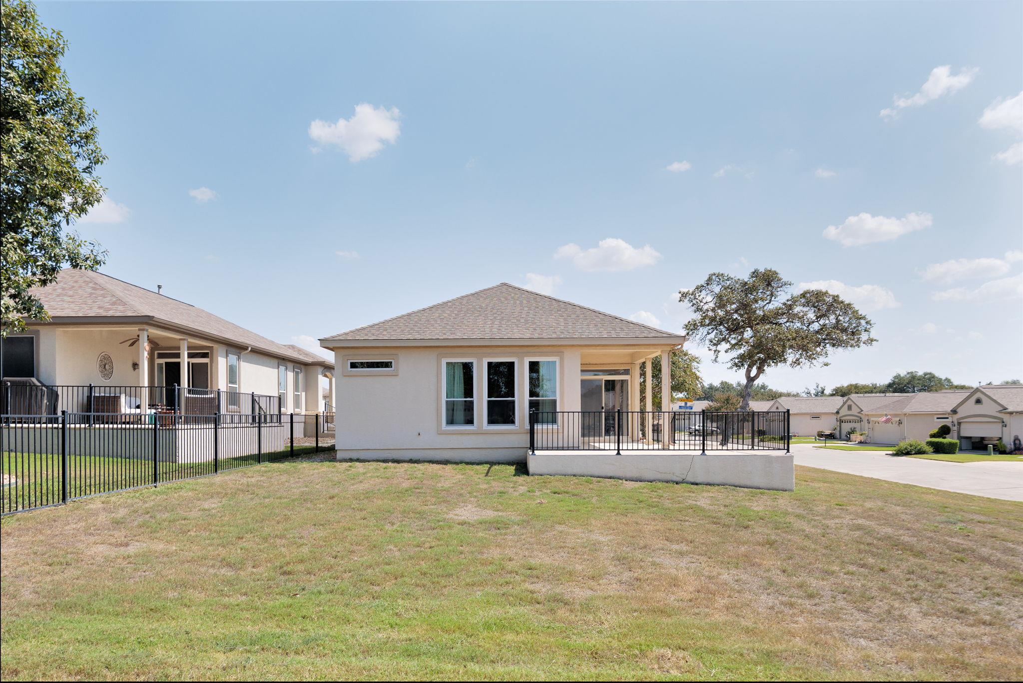 201 Limestone Shoals Ct, Georgetown, TX 78633