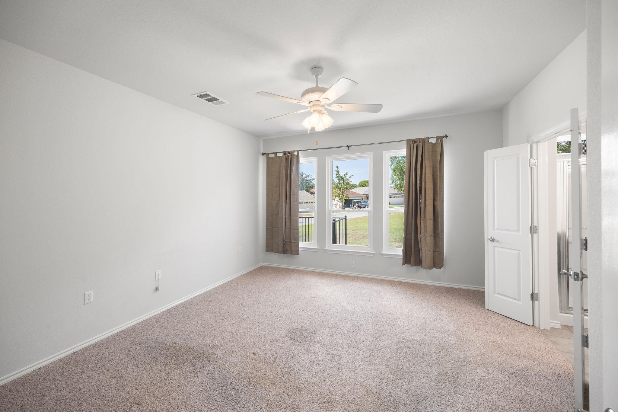 201 Limestone Shoals Ct, Georgetown, TX 78633