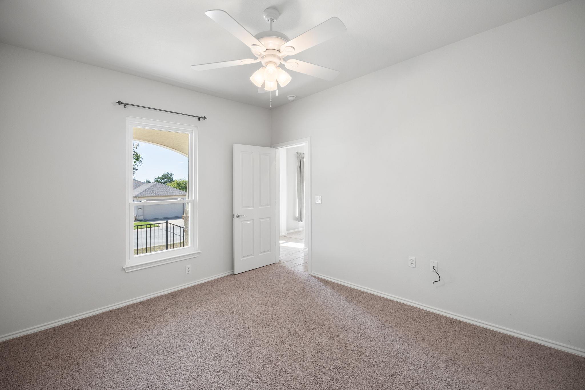 201 Limestone Shoals Ct, Georgetown, TX 78633