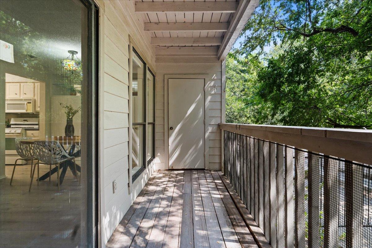 3839 Dry Creek Dr # 111, Austin, TX 78731