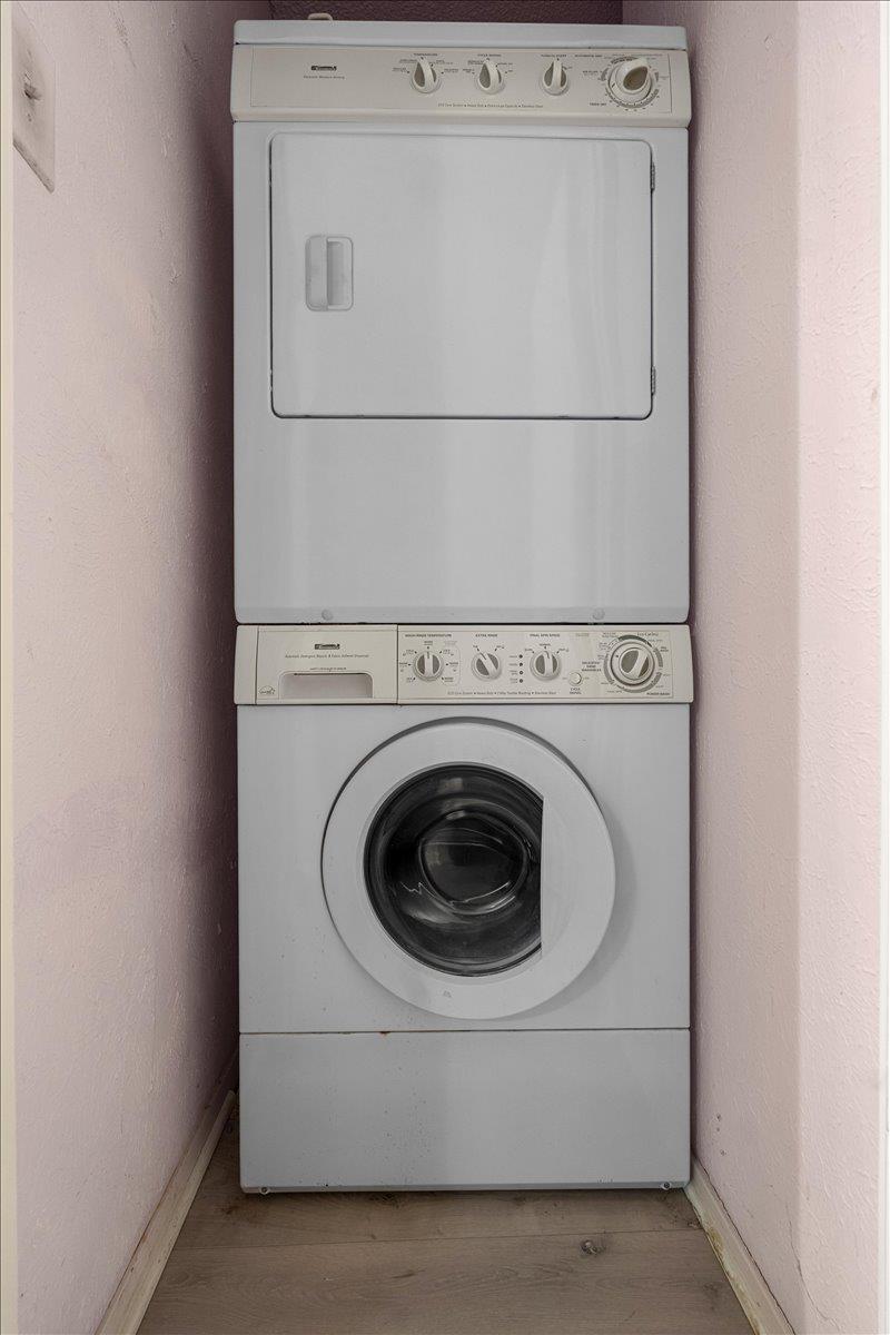 3839 Dry Creek Dr # 111, Austin, TX 78731