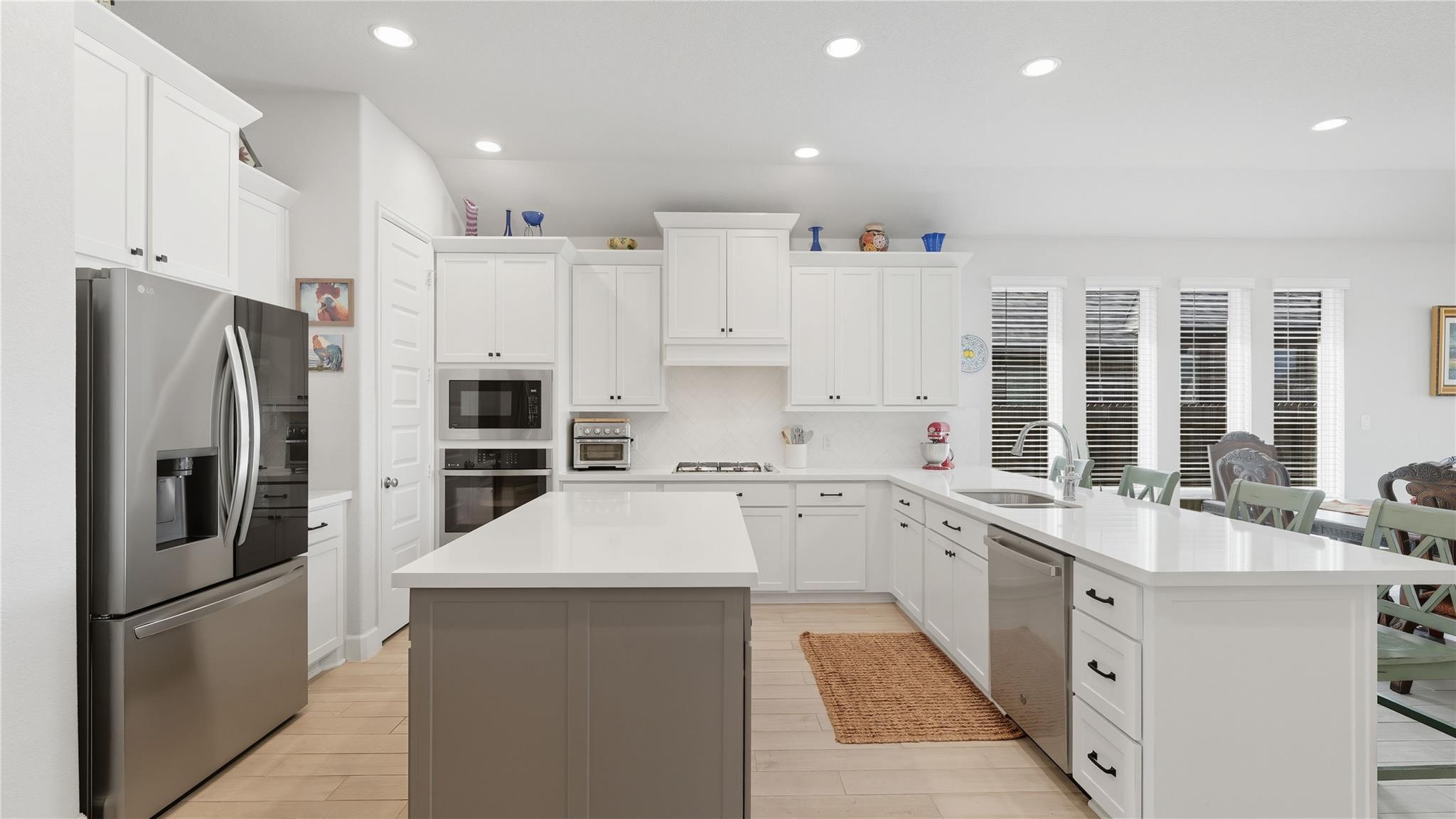 1009 Blue Oak Blvd, San Marcos, TX 78666