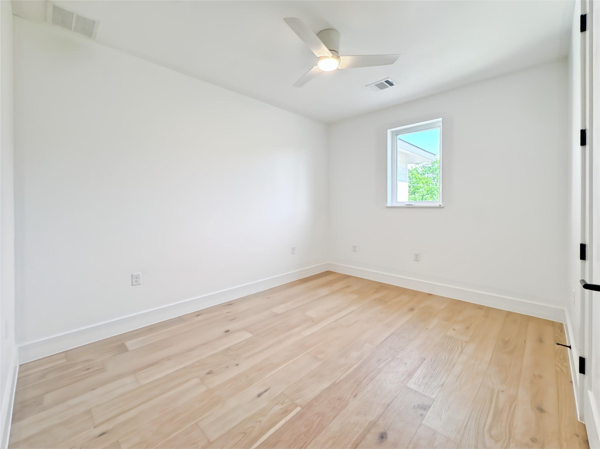 3614 Abbate Cir # B, Austin, TX 78721