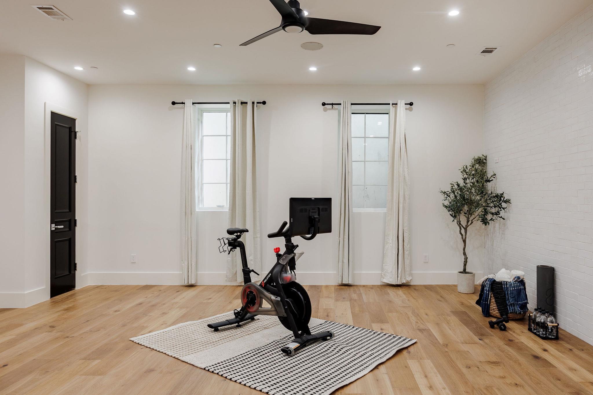 1510 Pease Rd, Austin, TX 78703