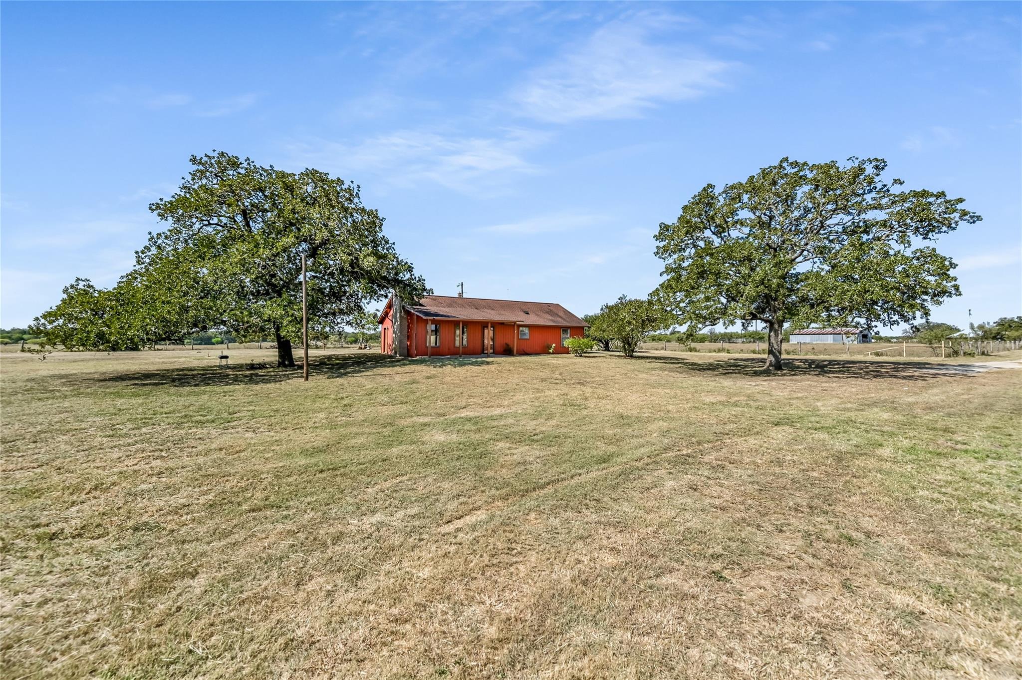 5637 Jeddo Rd, Waelder, TX 78959