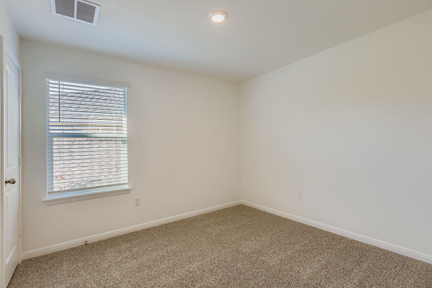 1917 Marlin Spike Dr, Leander, TX 78641