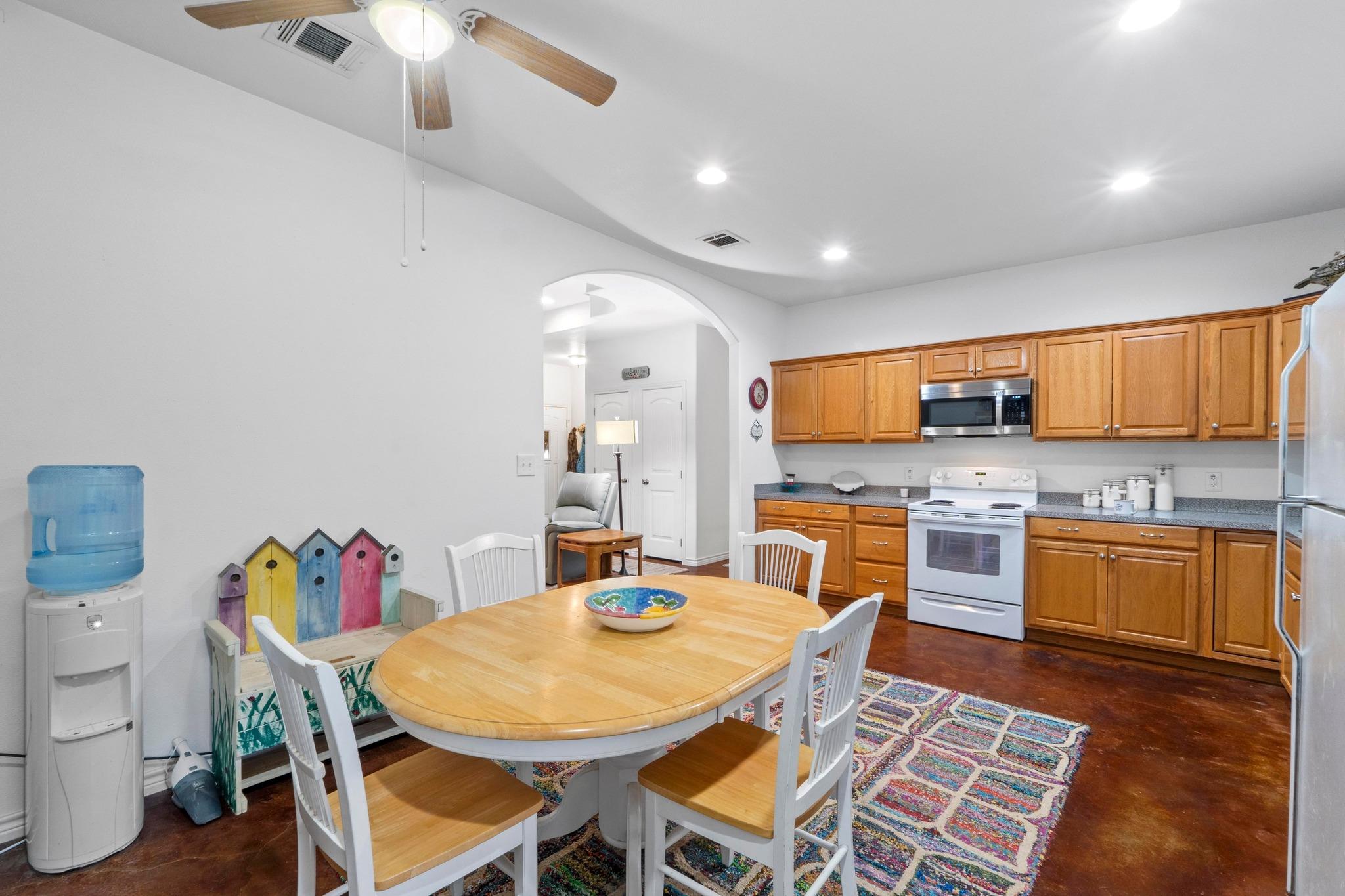 124 Pony Grass Ln, Bastrop, TX 78602