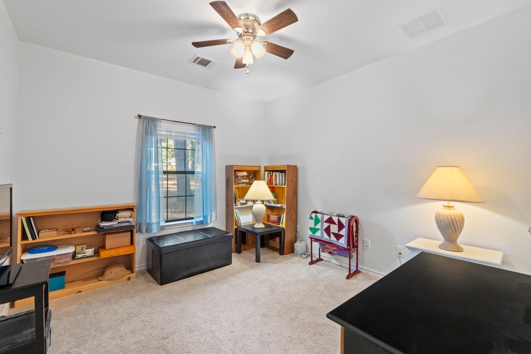 124 Pony Grass Ln, Bastrop, TX 78602