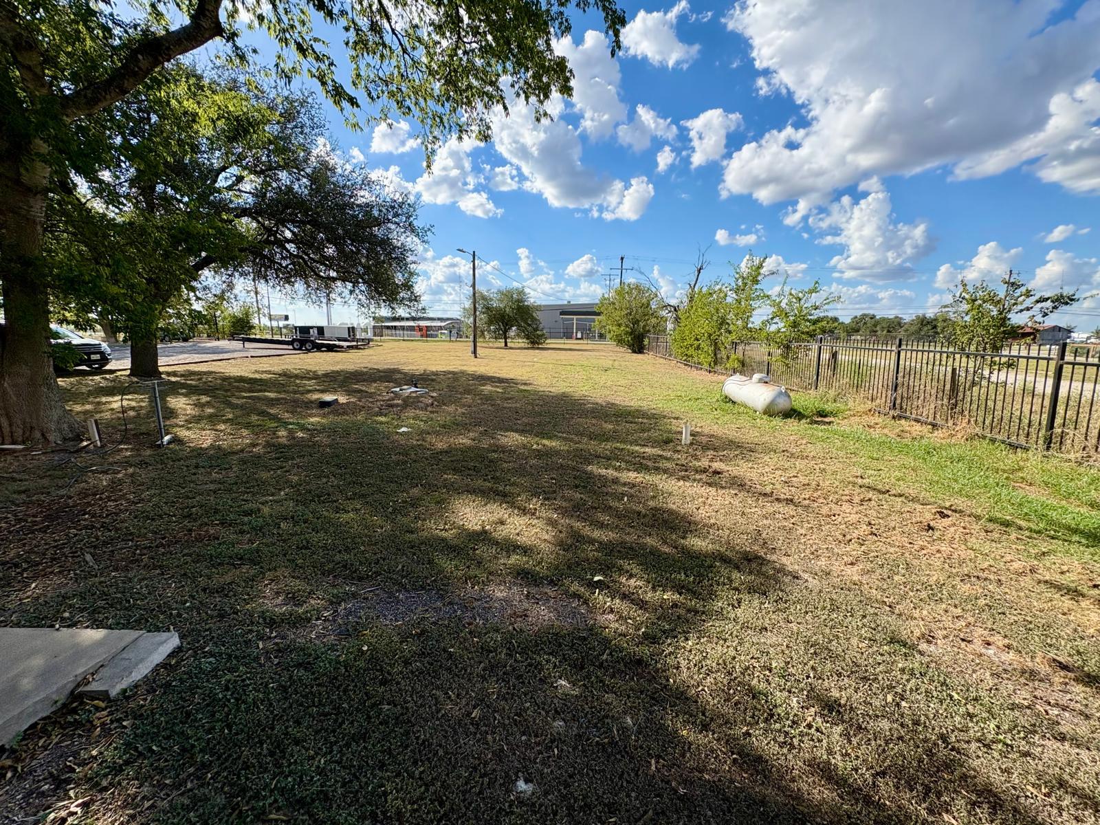 5213 Tucker Hill Ln # B, Cedar Creek, TX 78612