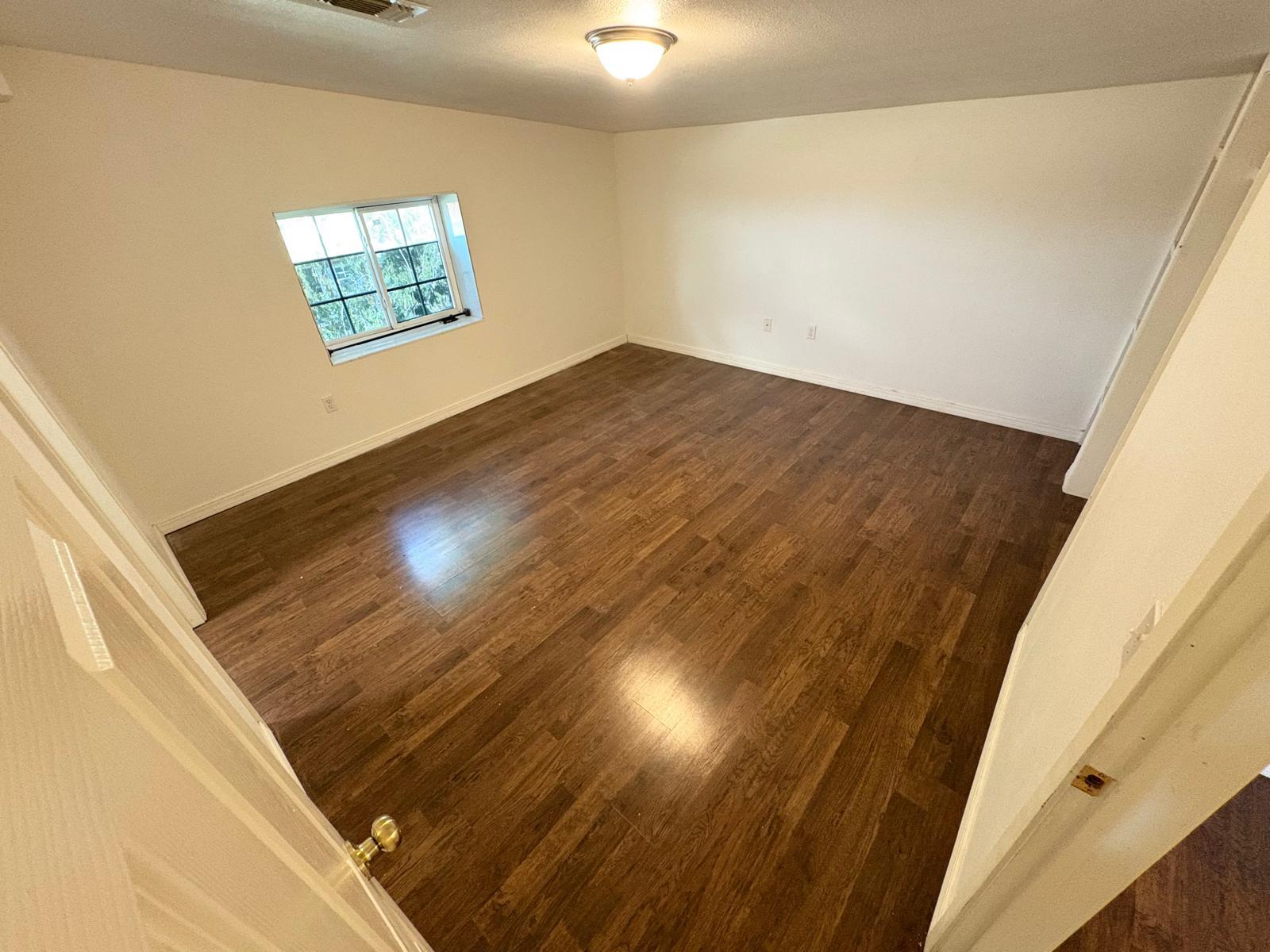 5213 Tucker Hill Ln # B, Cedar Creek, TX 78612