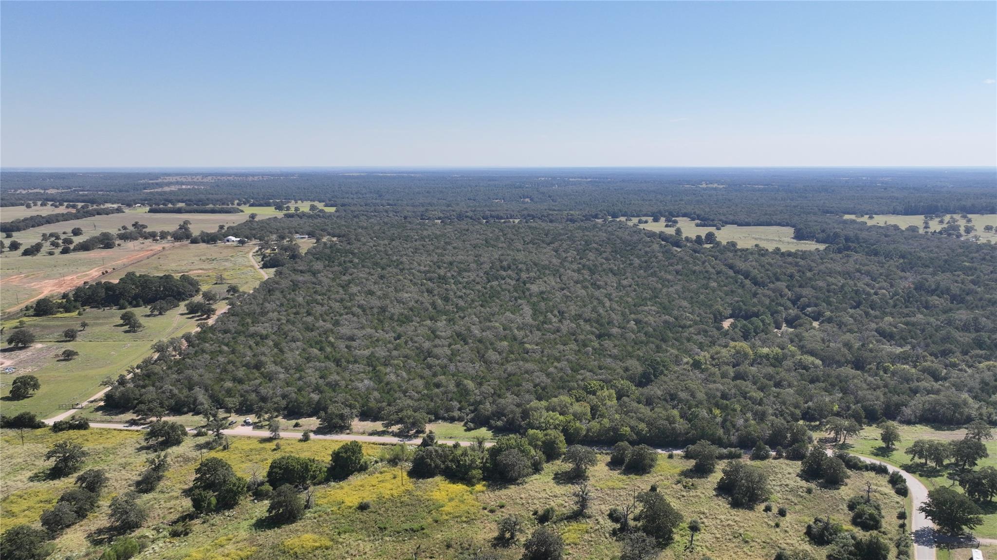000 Easely Rd, Smithville, TX 78957