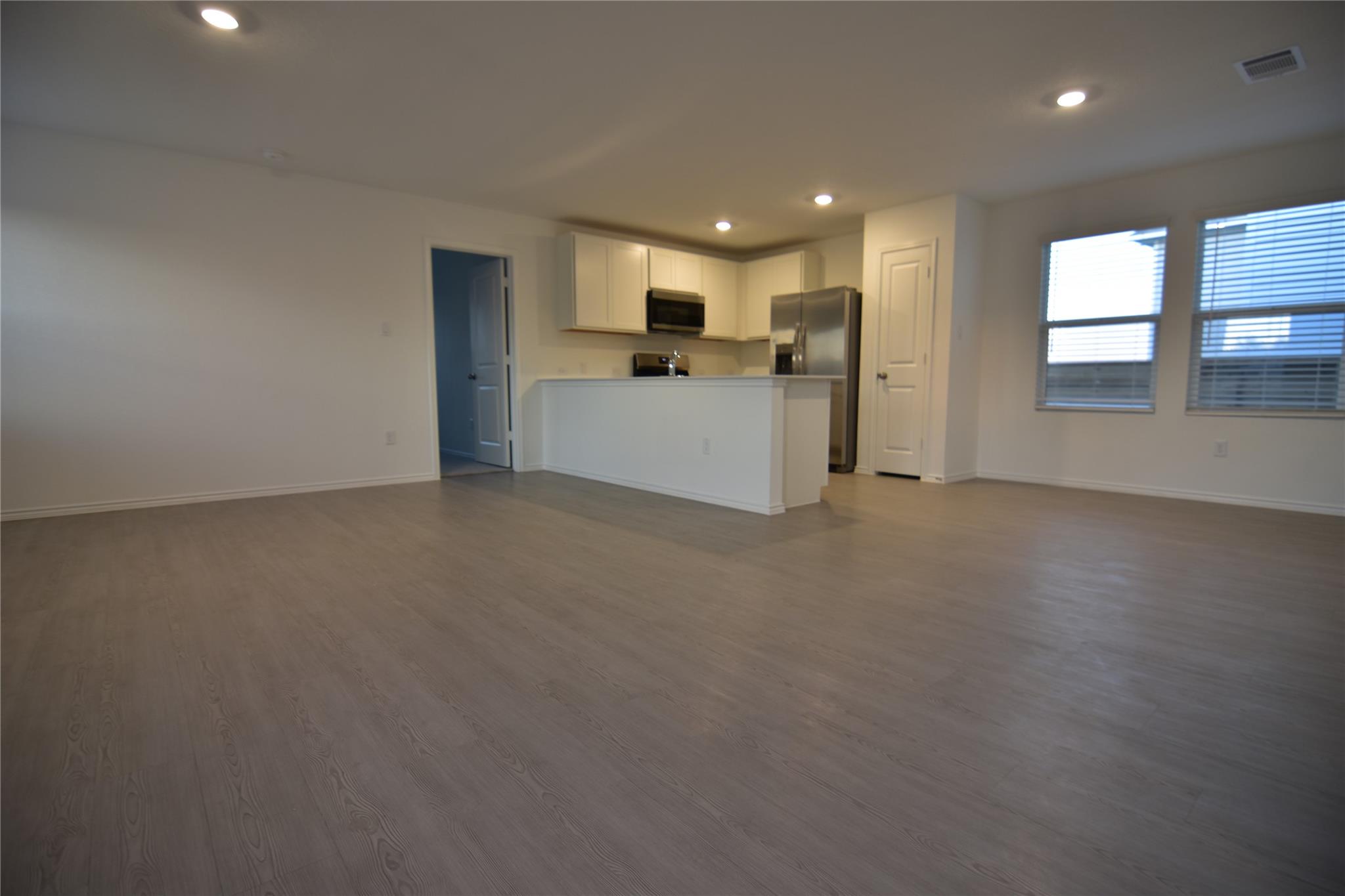 343 Keefer, Kyle, TX 78640