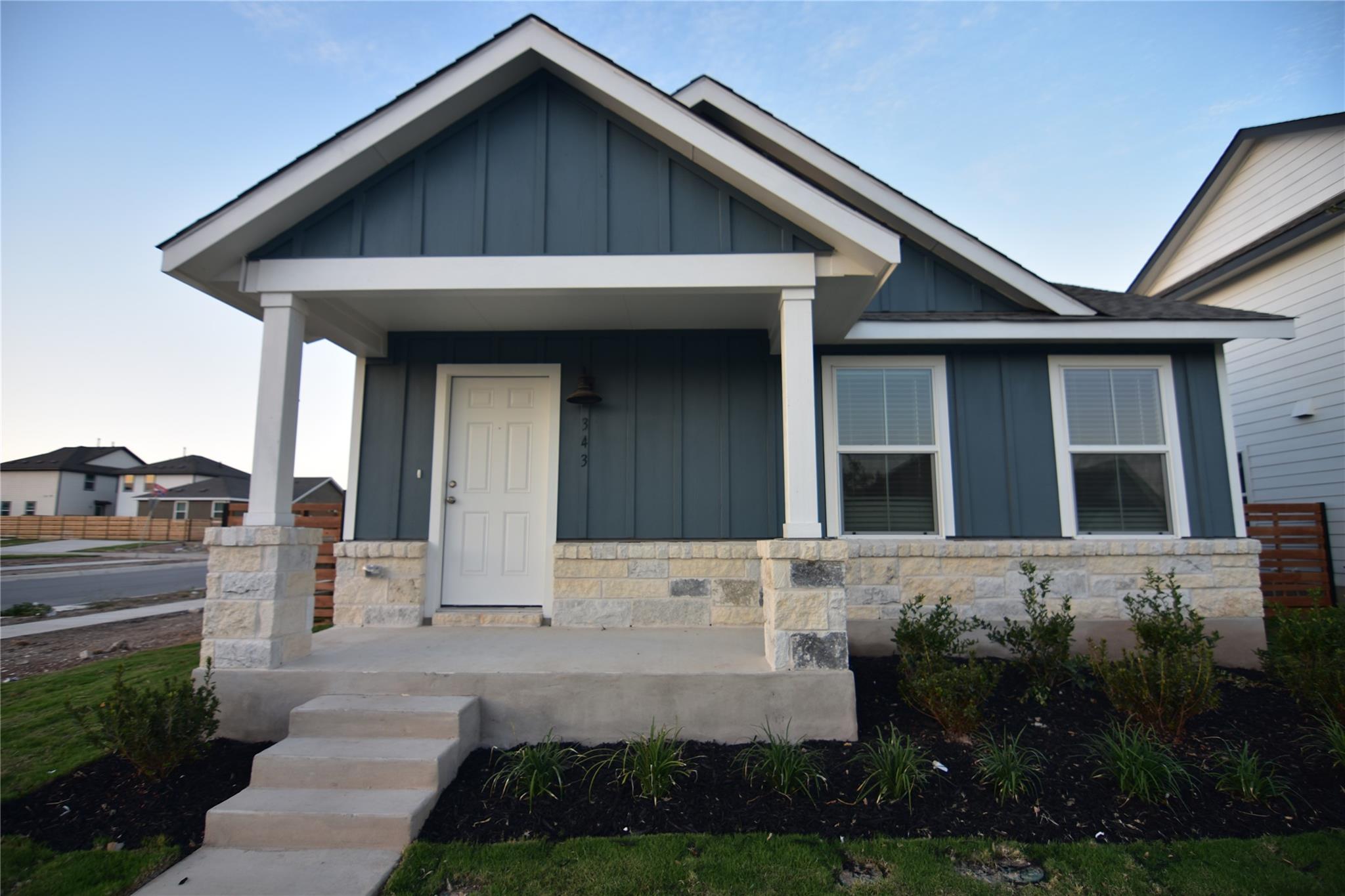 343 Keefer, Kyle, TX 78640