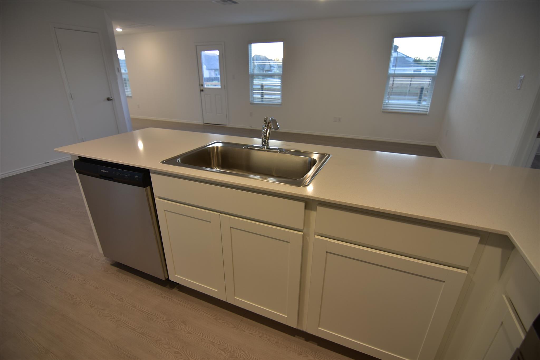 343 Keefer, Kyle, TX 78640