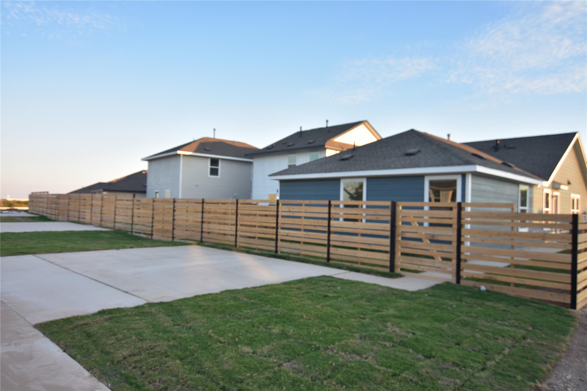 343 Keefer, Kyle, TX 78640