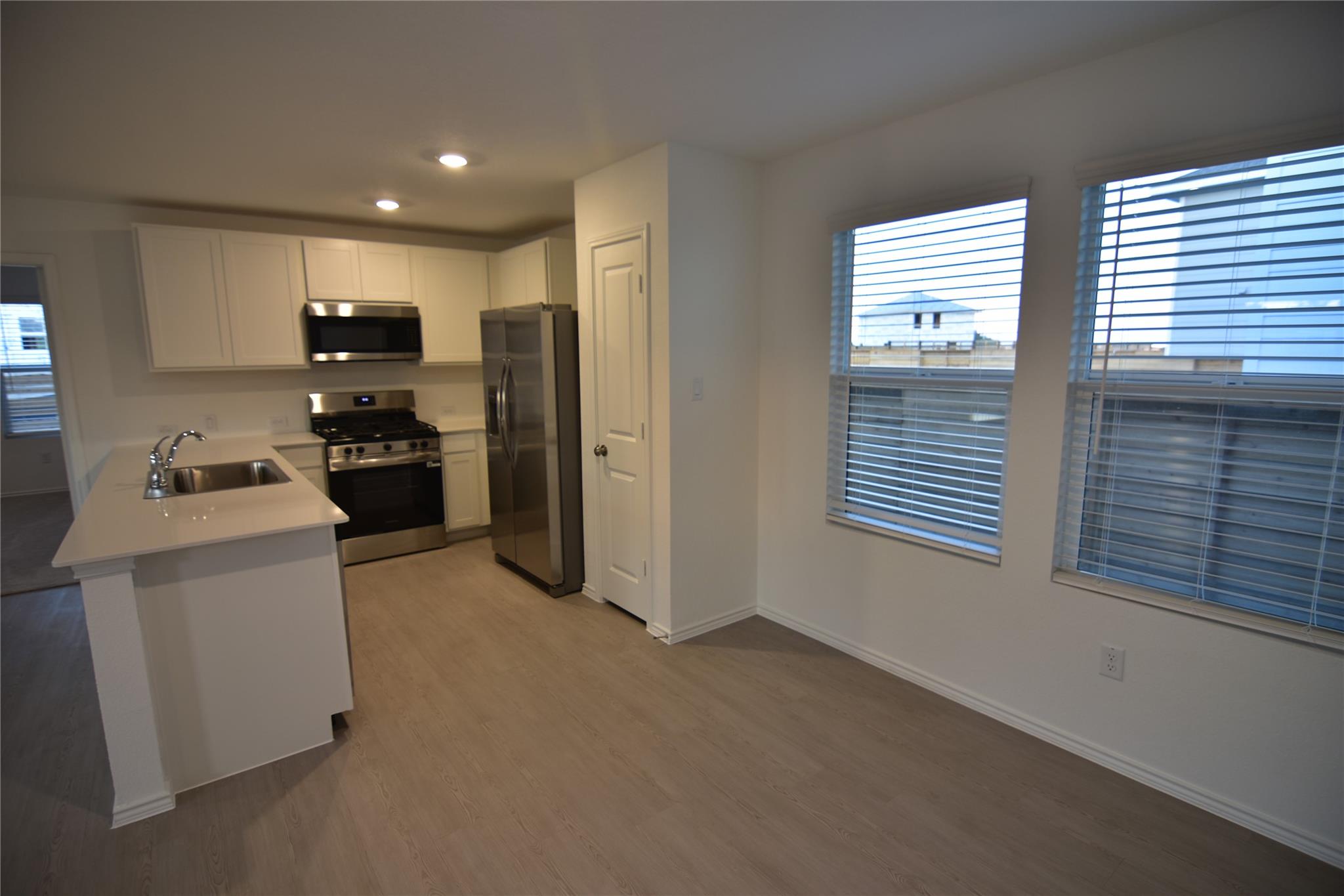 343 Keefer, Kyle, TX 78640