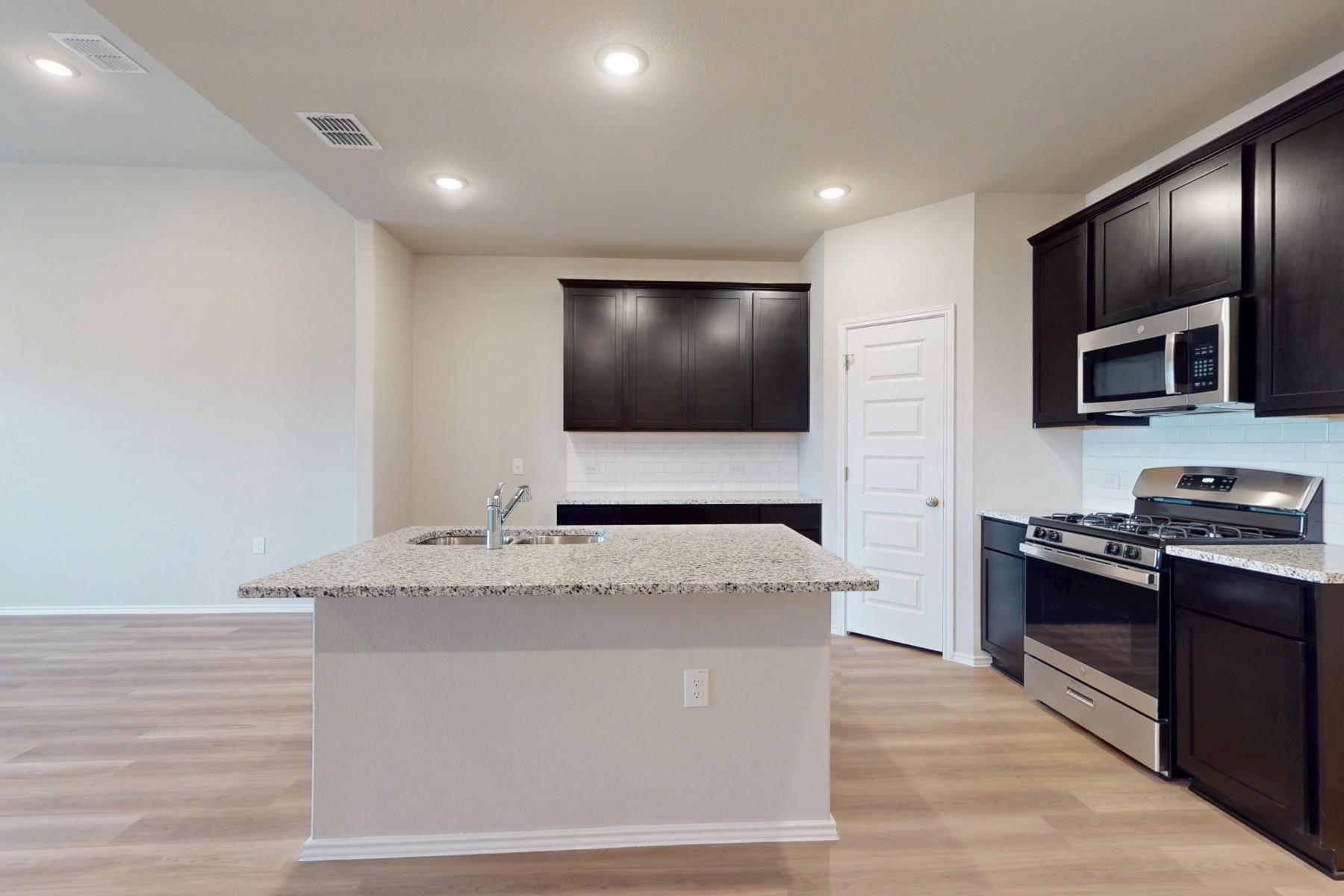 9300 Corvallis Dr, Austin, TX 78747