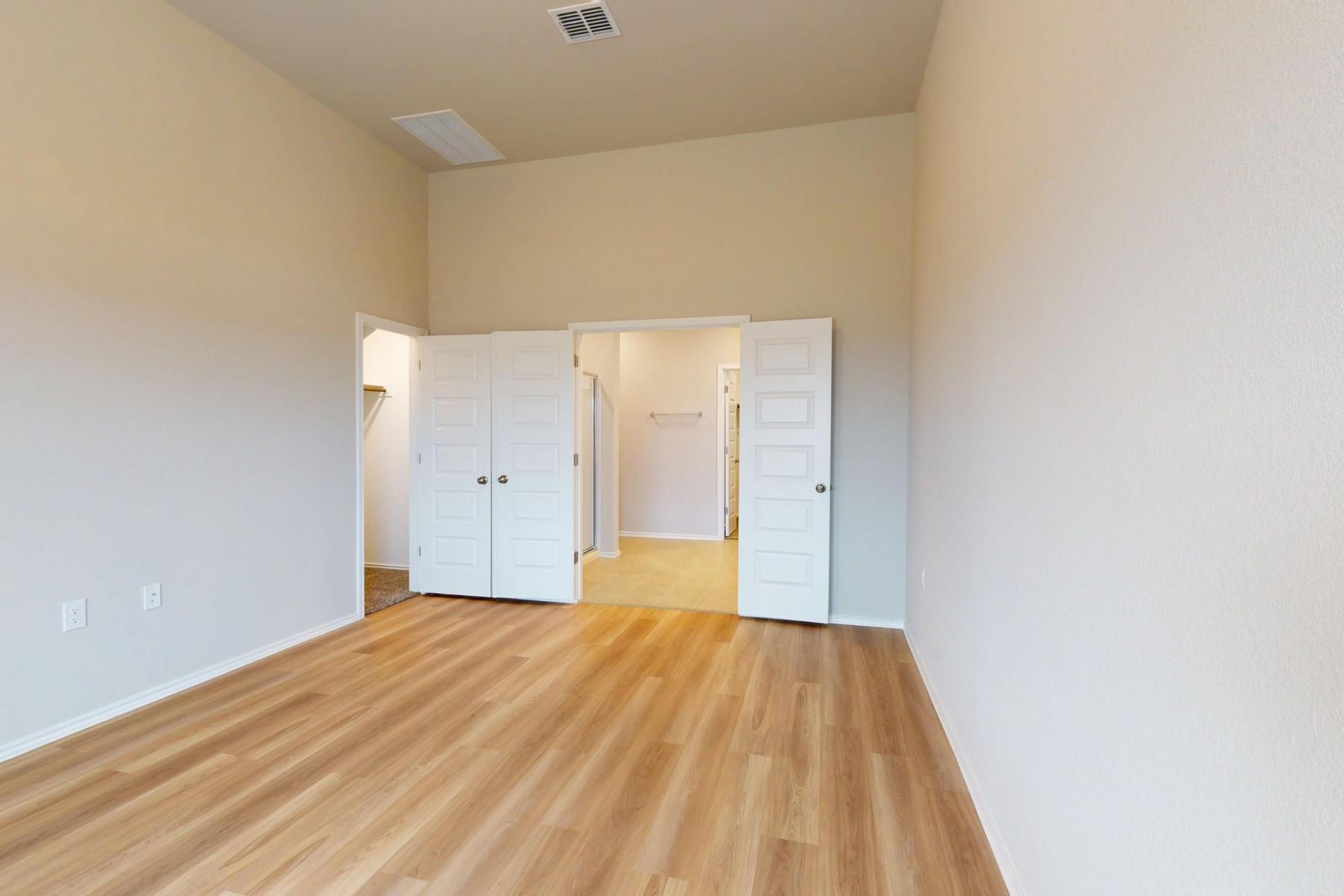 9300 Corvallis Dr, Austin, TX 78747