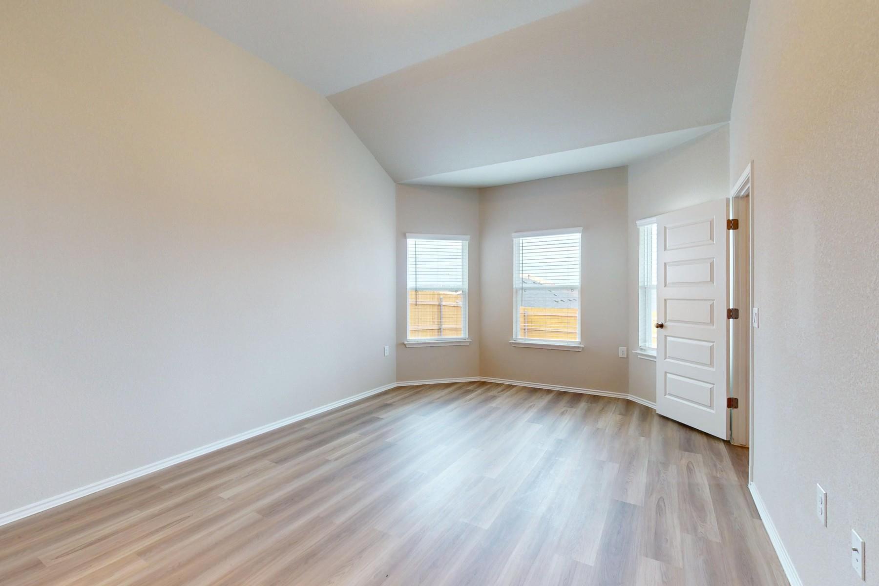 9300 Corvallis Dr, Austin, TX 78747