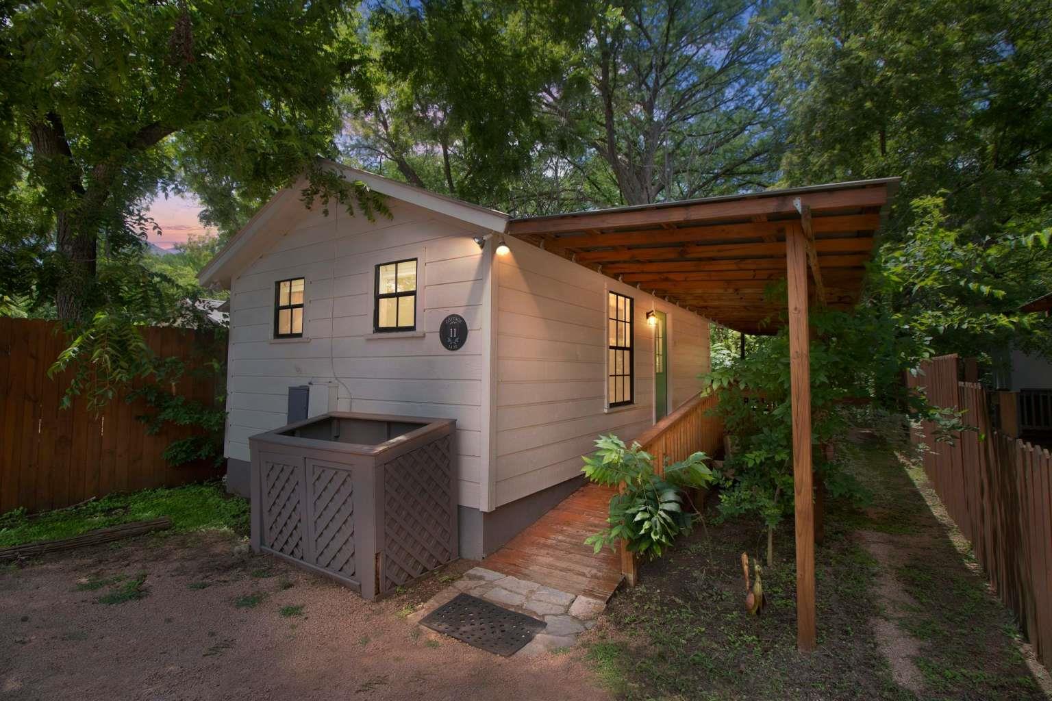 107-109 Scudder Ln, Wimberley, TX 78676