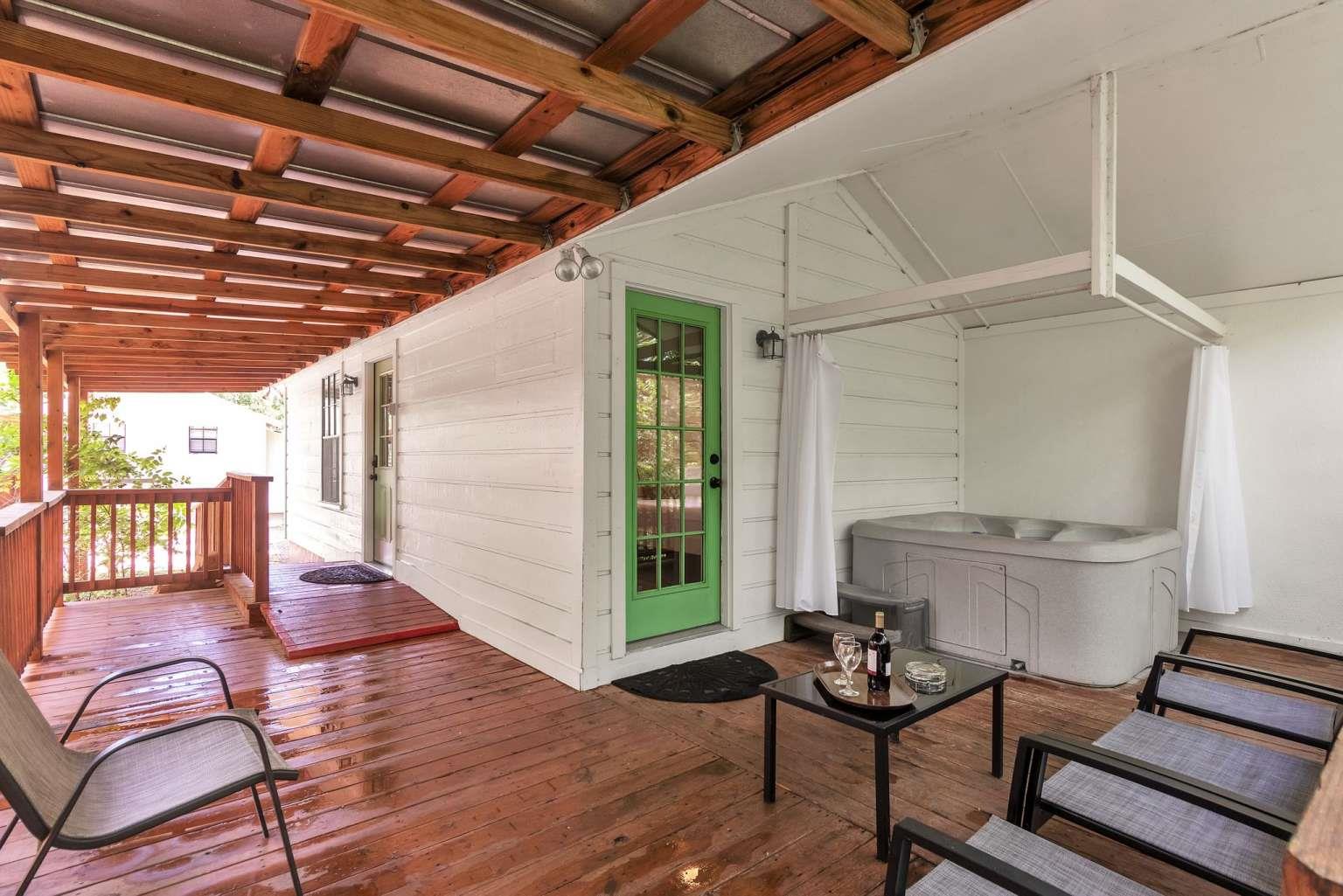 107-109 Scudder Ln, Wimberley, TX 78676