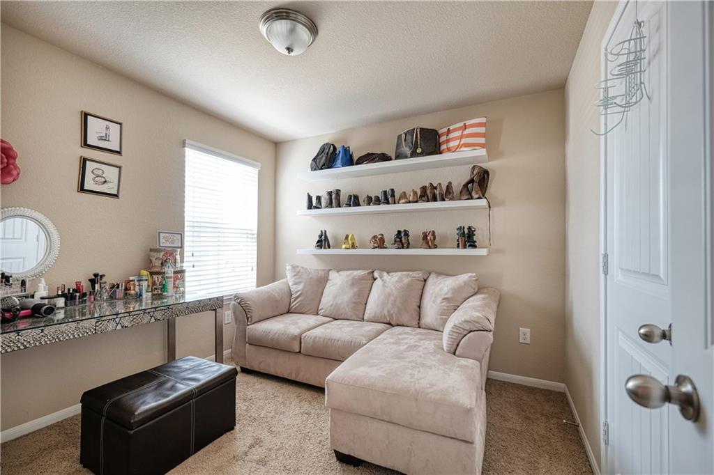 5821 Roderick Dr, Austin, TX 78724