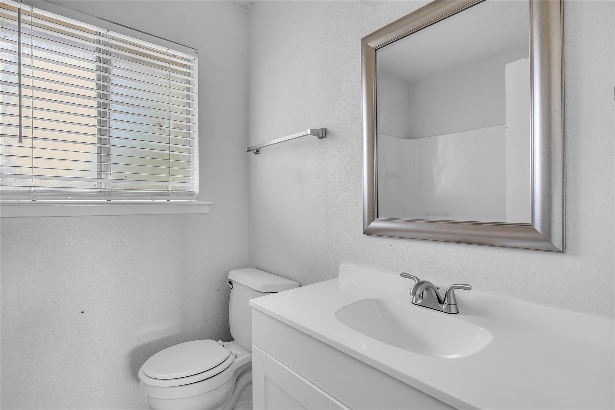 2414 Patrick Henry St, Temple, TX 76504