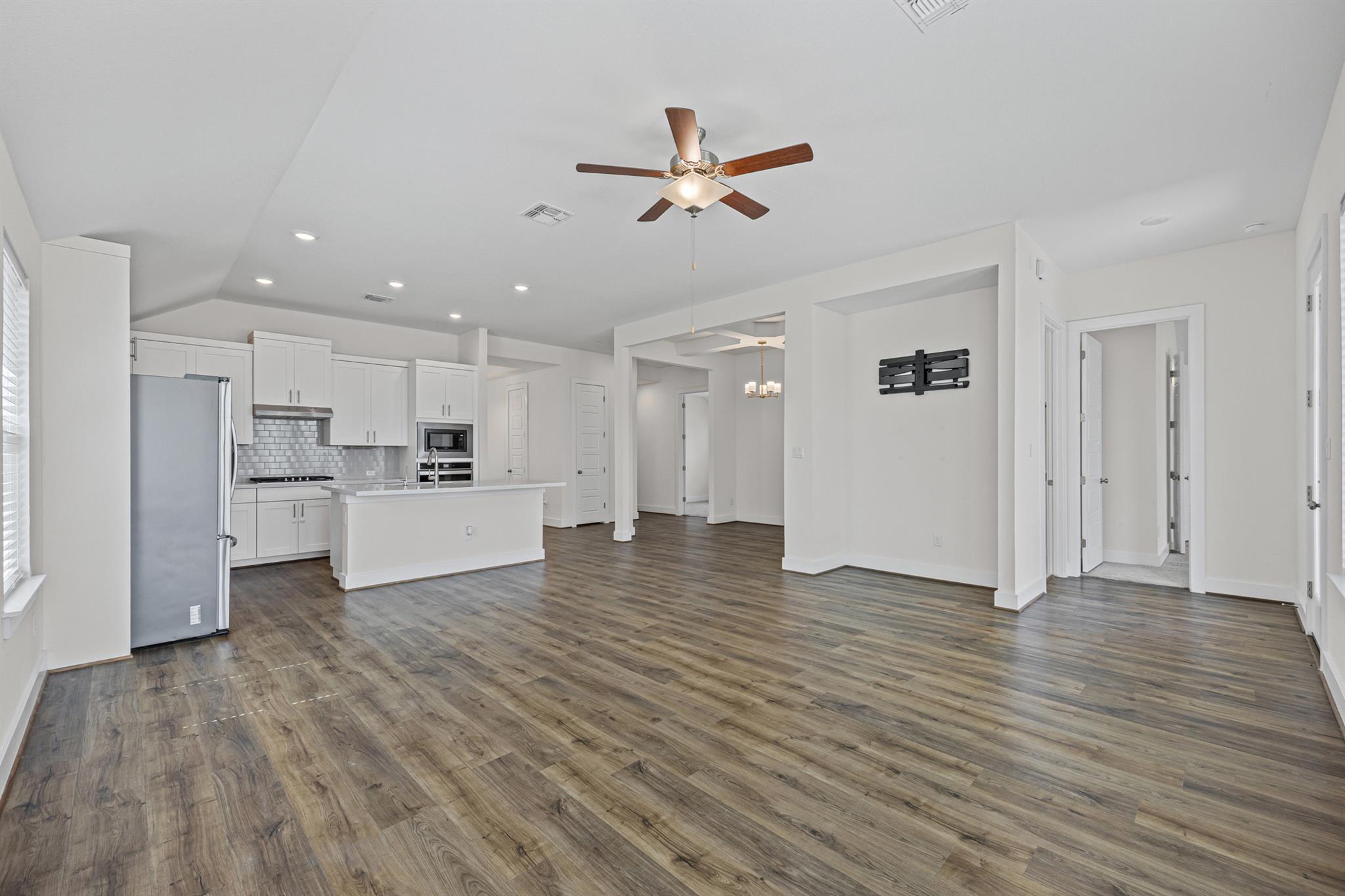 105 Lemuel Crawford Trl, Bastrop, TX 78602